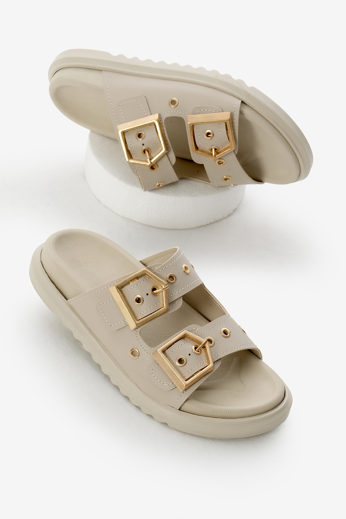 Kadın Bej Poli Taban Çift Bantlı Tokalı Terlik - Görsel 2