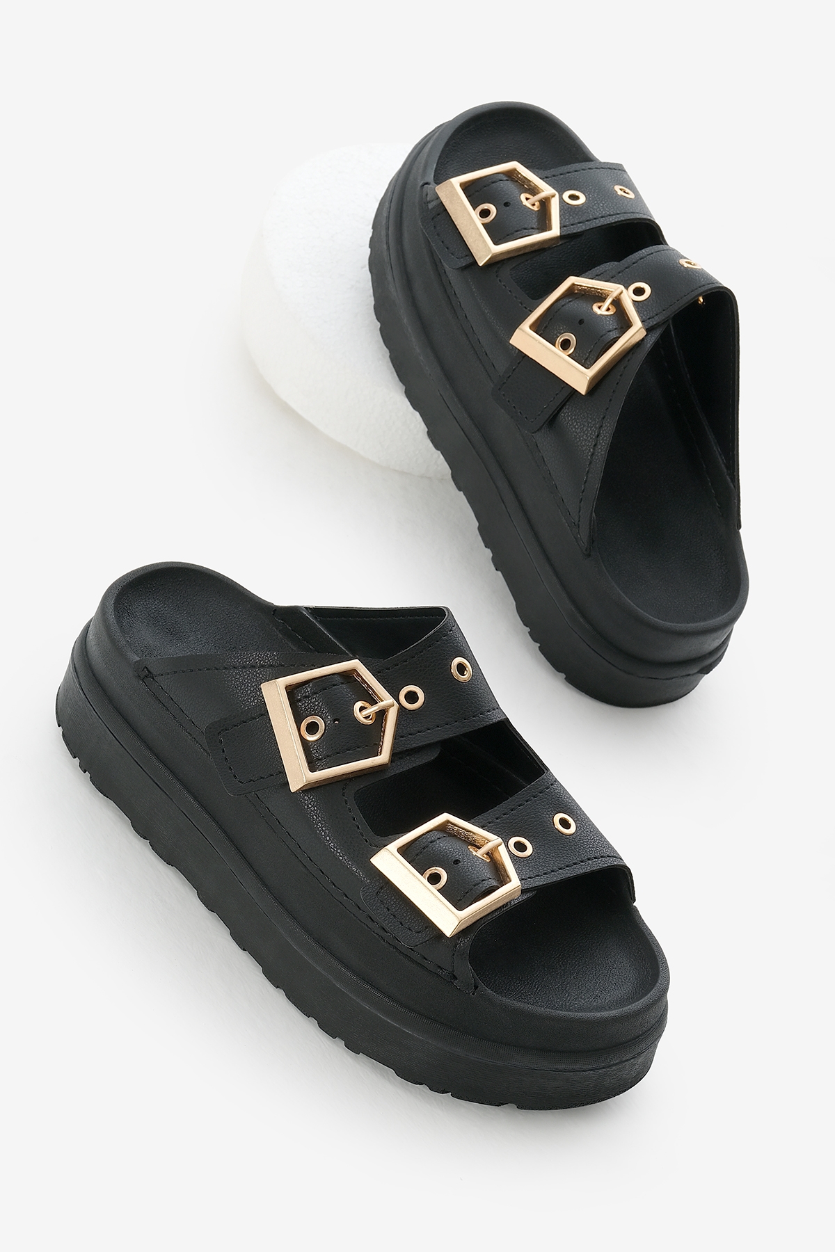 Kadın Siyah Yüksek Poli Taban Çift Bantlı Tokalı Terlik - Görsel 2