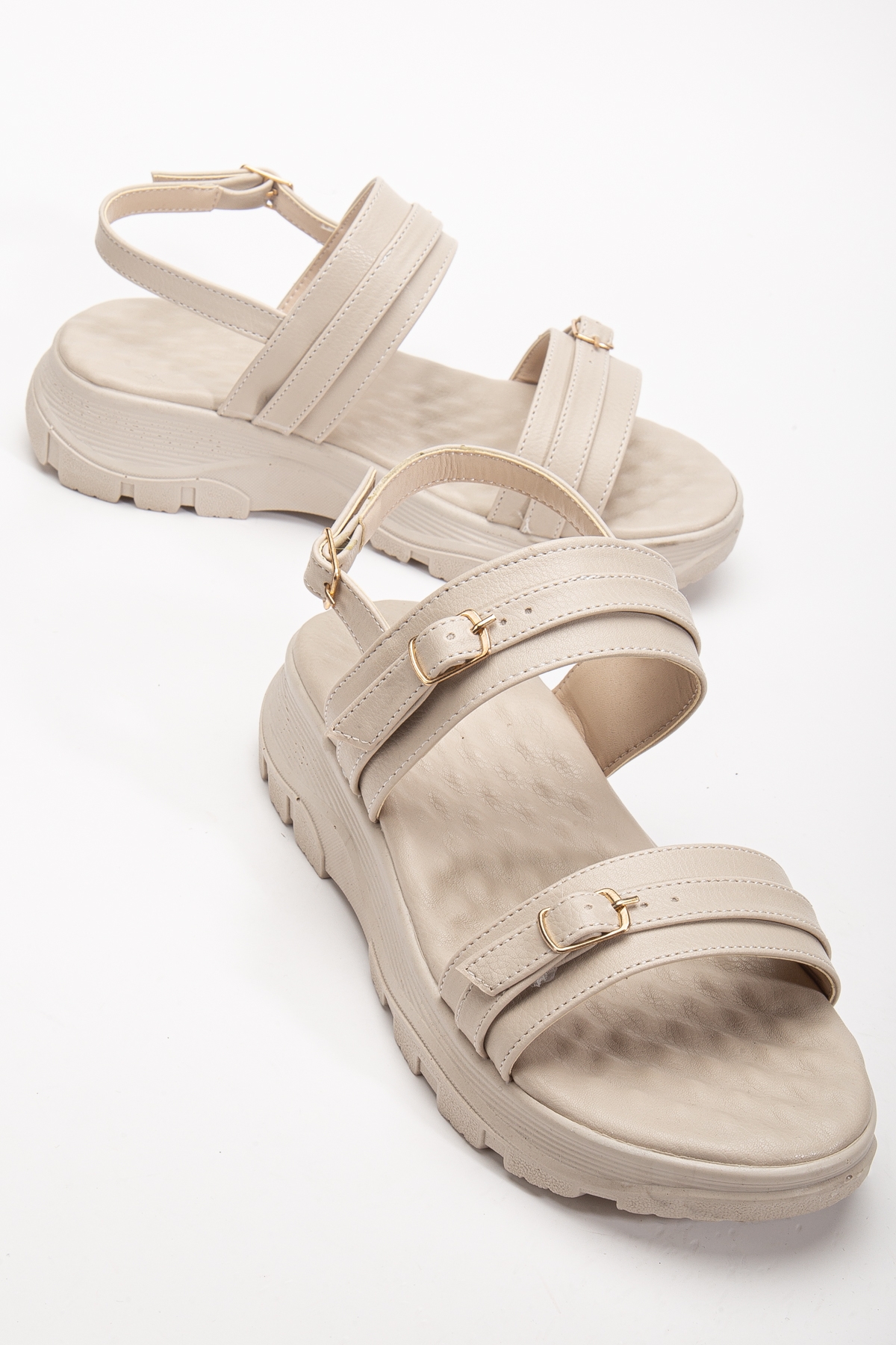 Kadın Bej Poli Taban Toka Detaylı Çift Bantlı Sandalet - Görsel 4