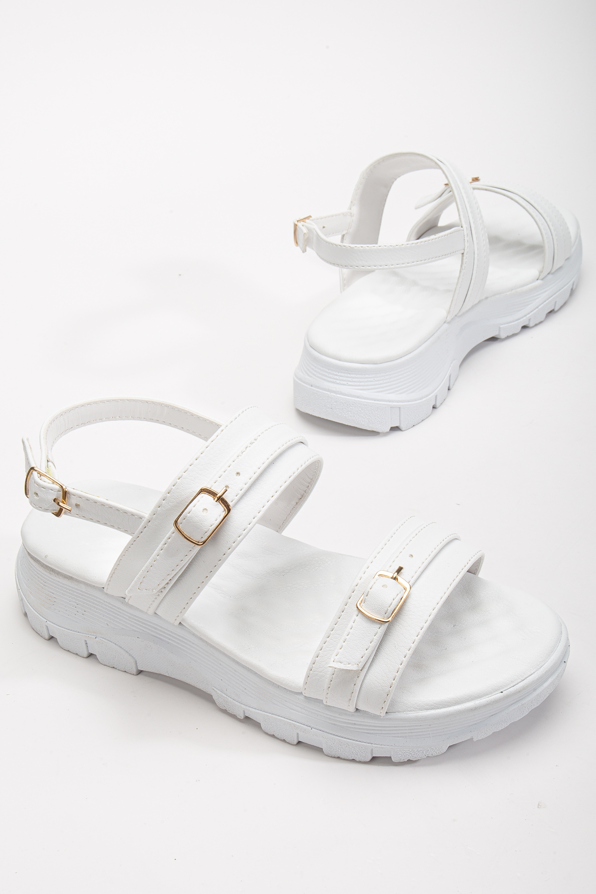 Kadın Beyaz Poli Taban Toka Detaylı Çift Bantlı Sandalet - Görsel 3