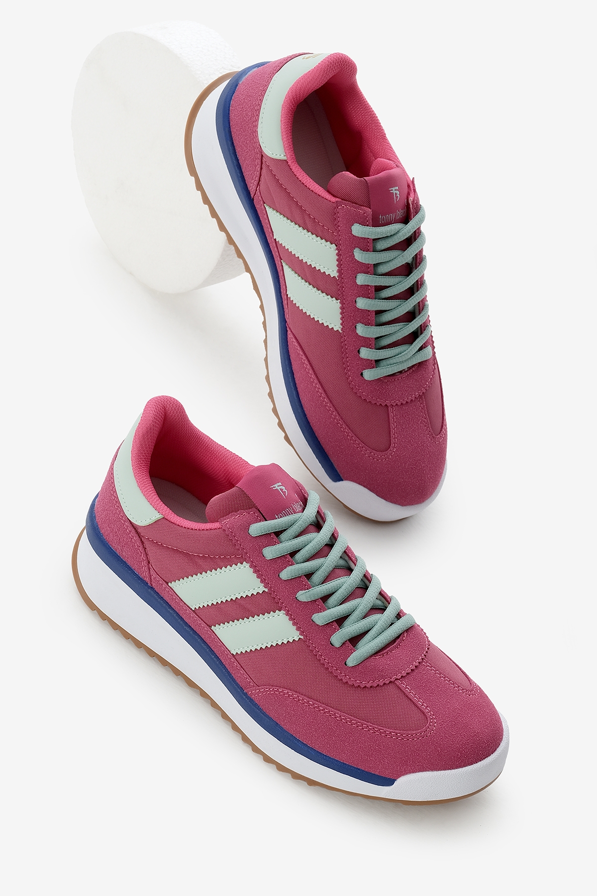 Unisex Fuşya Termo Taban Çift Şeritli Bağcıklı Spor Ayakkabı - Görsel 2