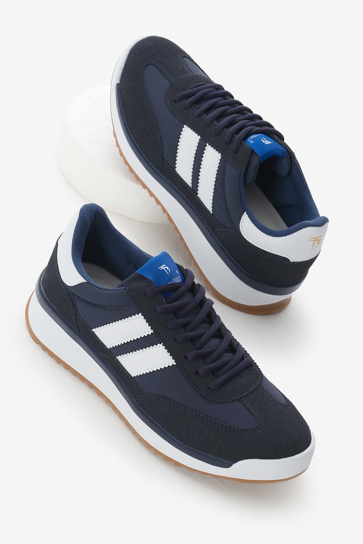 Unisex Lacivert Termo Taban Çift Şeritli Bağcıklı Spor Ayakkabı - Görsel 2