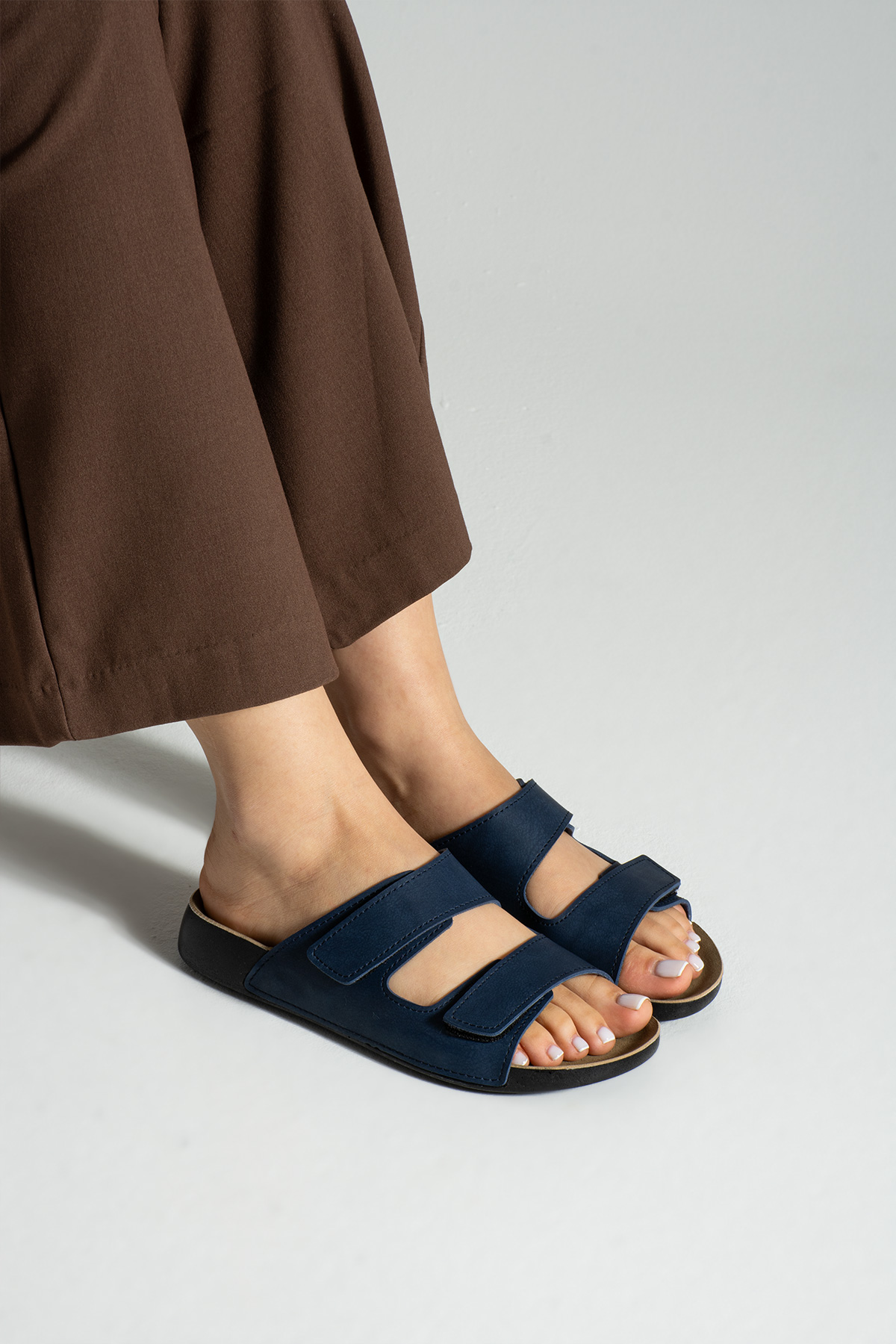 Naturel Anatomik Ortopedik Çift Bantlı Rahat Günlük Kadın Terlik - Görsel 4