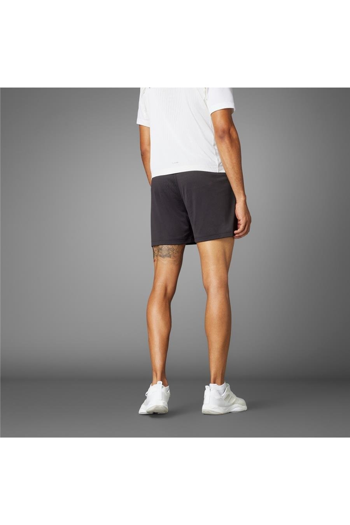 Erkek Siyah Şort AIRCHILL SHORTS JI8193 Fiyatları | Flo