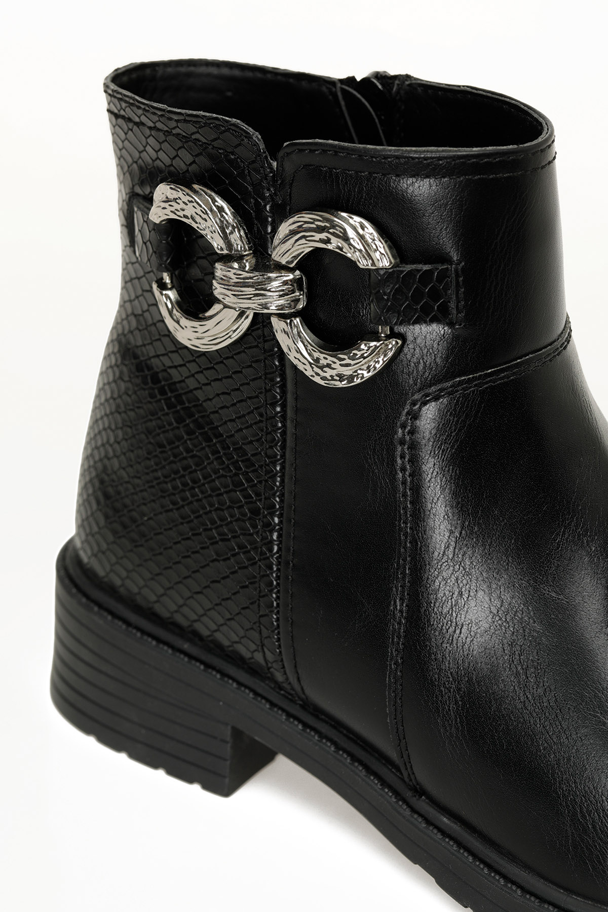 Polaris 324073.Z 5PR Siyah Kadın Düz Bot - Görsel 8