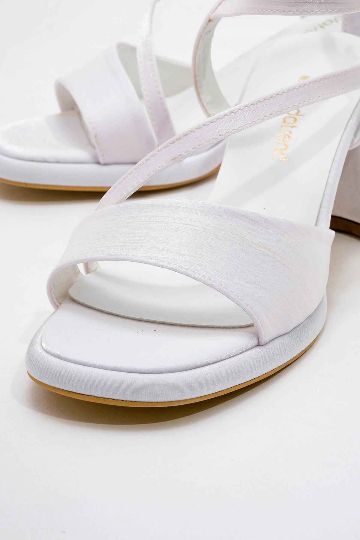 Kadın Çapraz Bantlı Topuklu Sandalet BEYAZ SATEN - Görsel 4