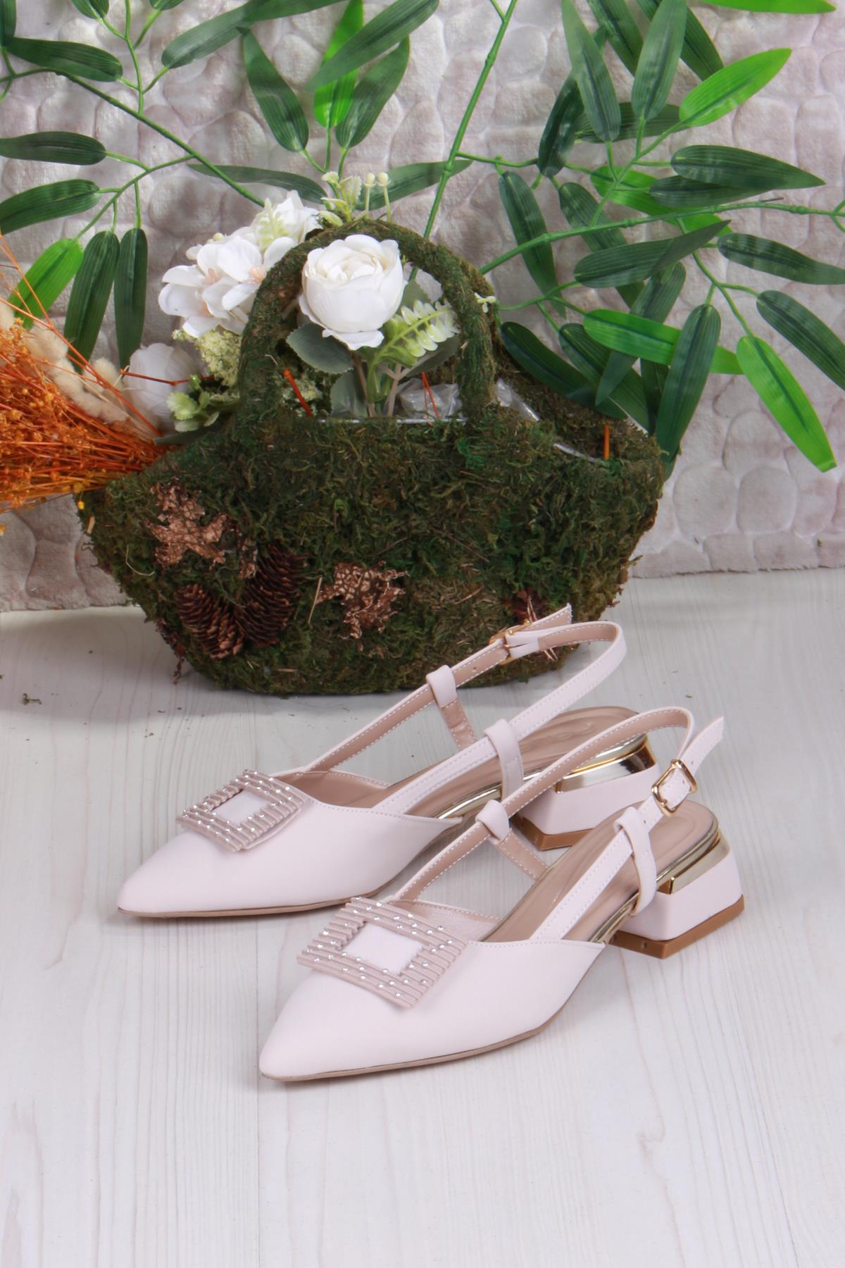 077-2058 Fls Saten Toka Detaylı Alçak Topuk Arkası Açık Önü Kapalı Kadın Ayakkabı - Görsel 5