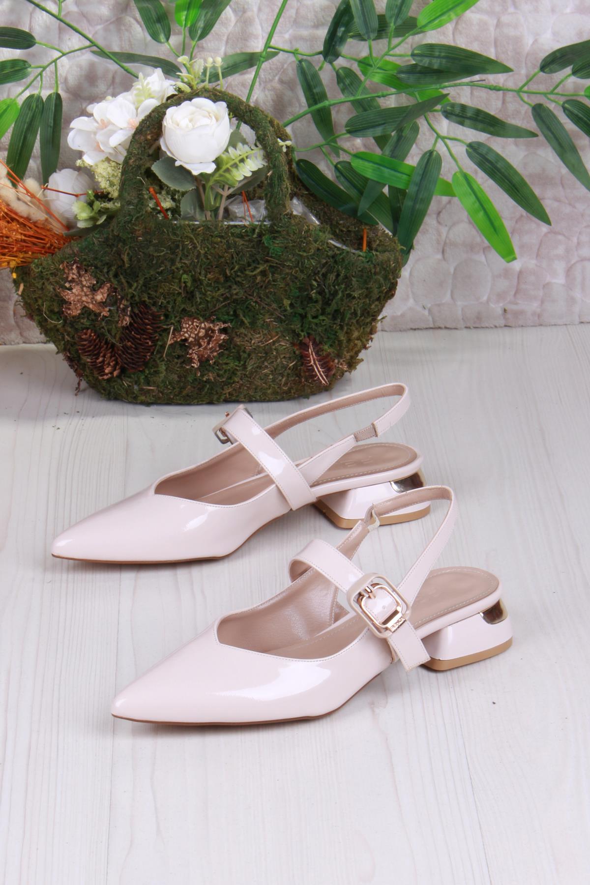 129-1210 Fls Rugan Alçak Topuk Arkası Açık Önü Kapalı Kadın Ayakkabı - Görsel 5