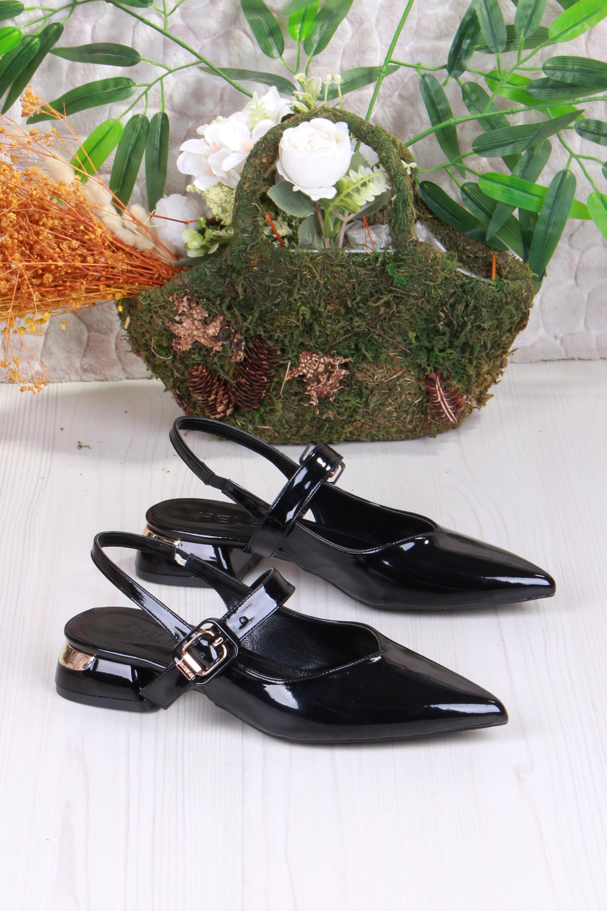 129-1210 Fls Rugan Alçak Topuk Arkası Açık Önü Kapalı Kadın Ayakkabı - Görsel 4