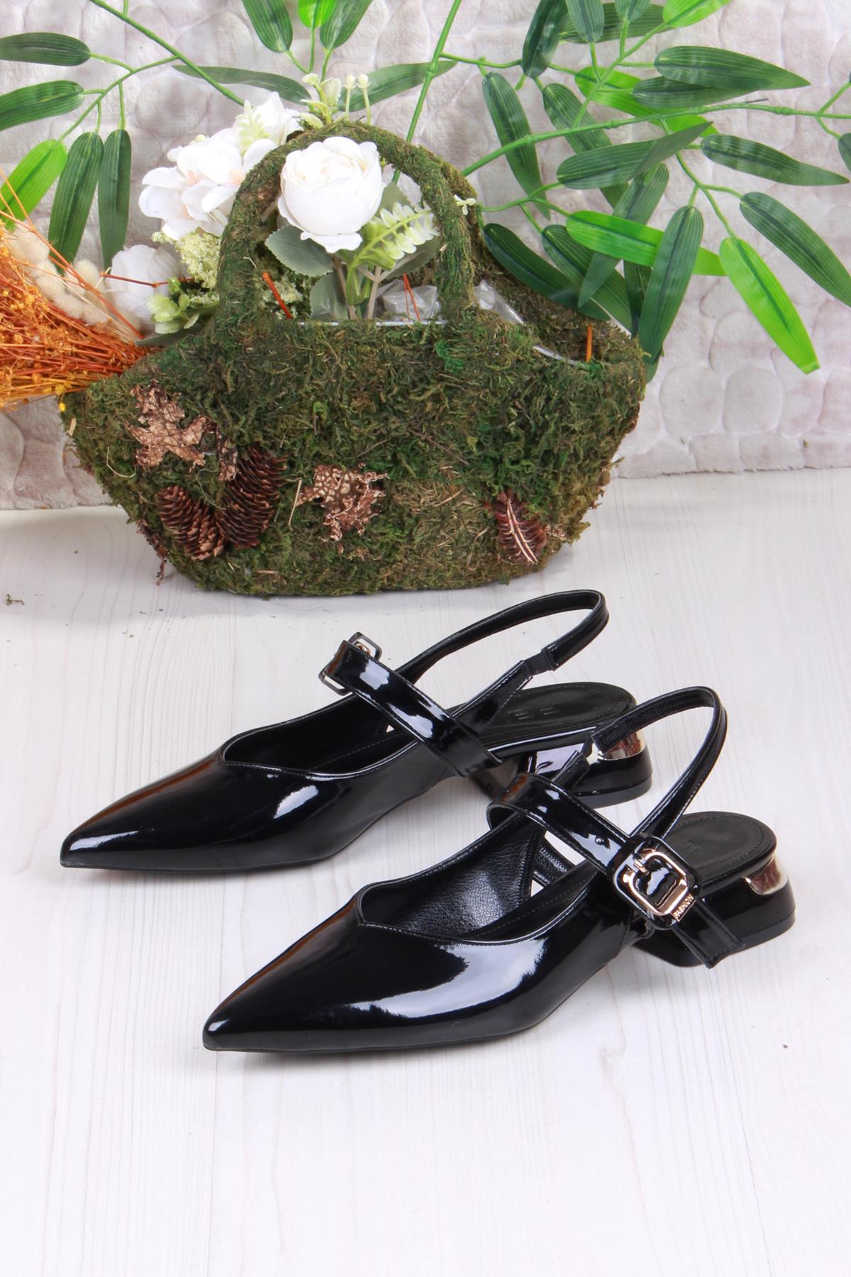 129-1210 Fls Rugan Alçak Topuk Arkası Açık Önü Kapalı Kadın Ayakkabı - Görsel 5