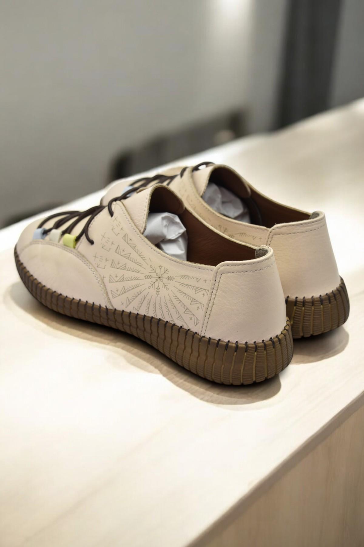 6000 TAM ORTOPEDİK Taban Hakiki Deri Kadın Günlük Ayakkabı - Görsel 5