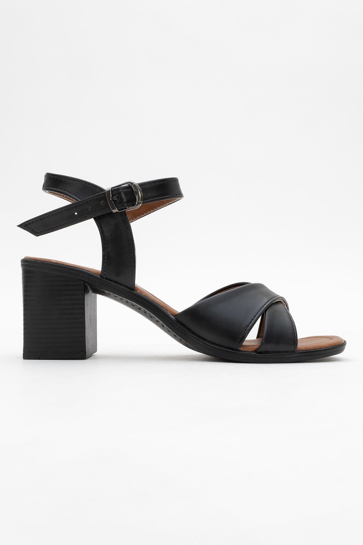 Çapraz Bağlı Topuklu Sandalet SİYAH - Görsel 3