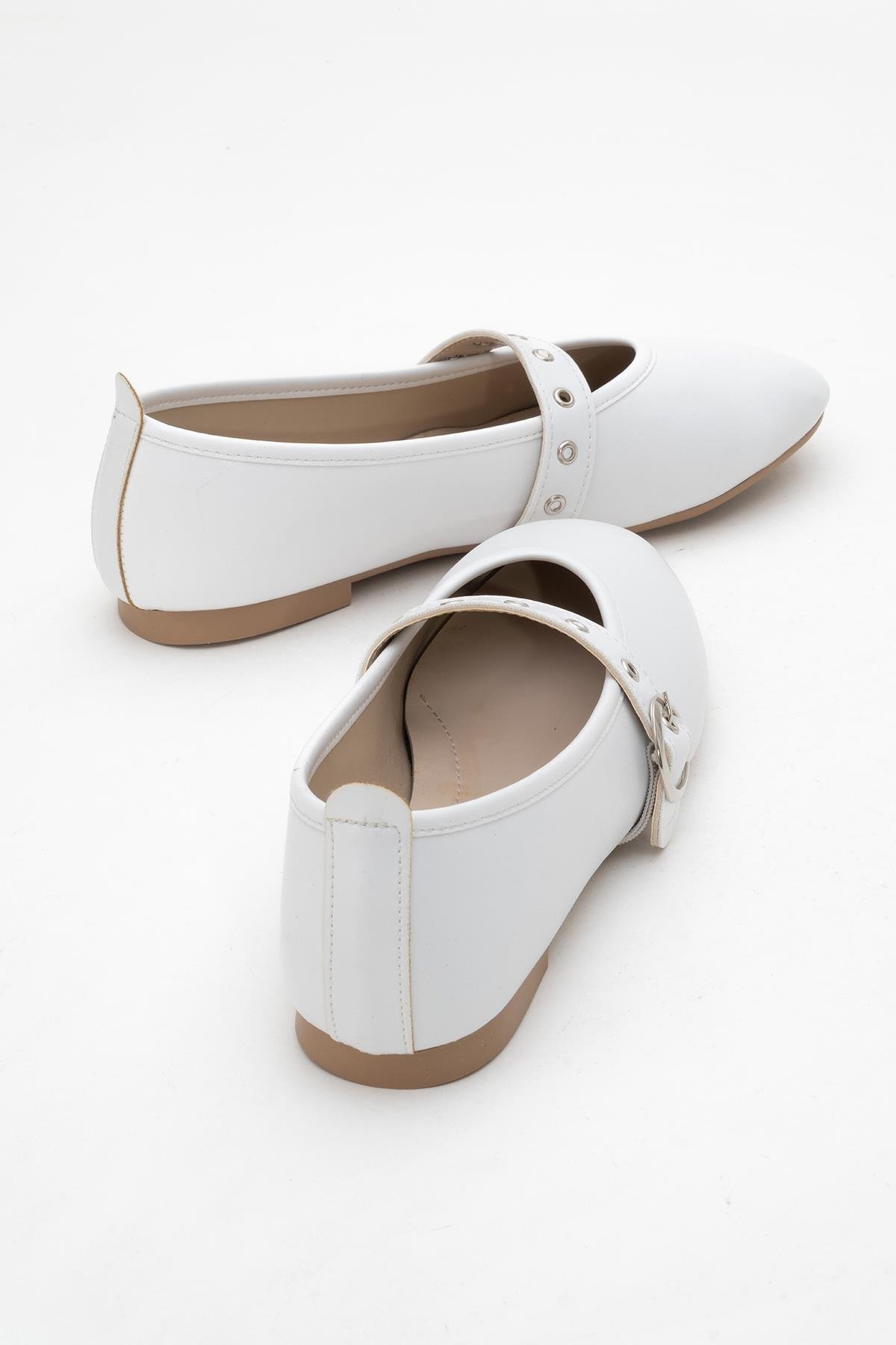 Kadın Tek Biyeli Tokalı Babet BEYAZ - Görsel 5