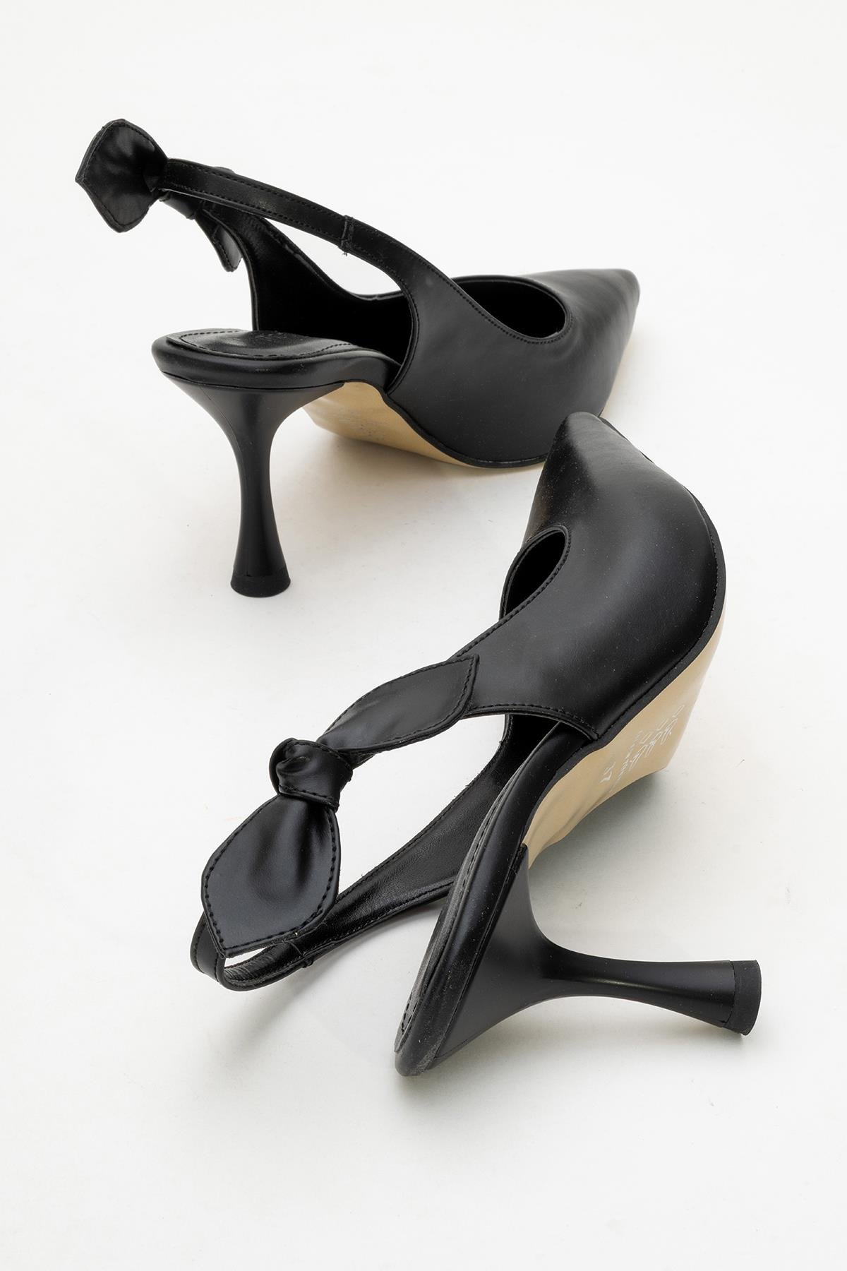 Kadın Fiyonklu Topuklu Ayakkabı SİYAH CİLT - Görsel 4