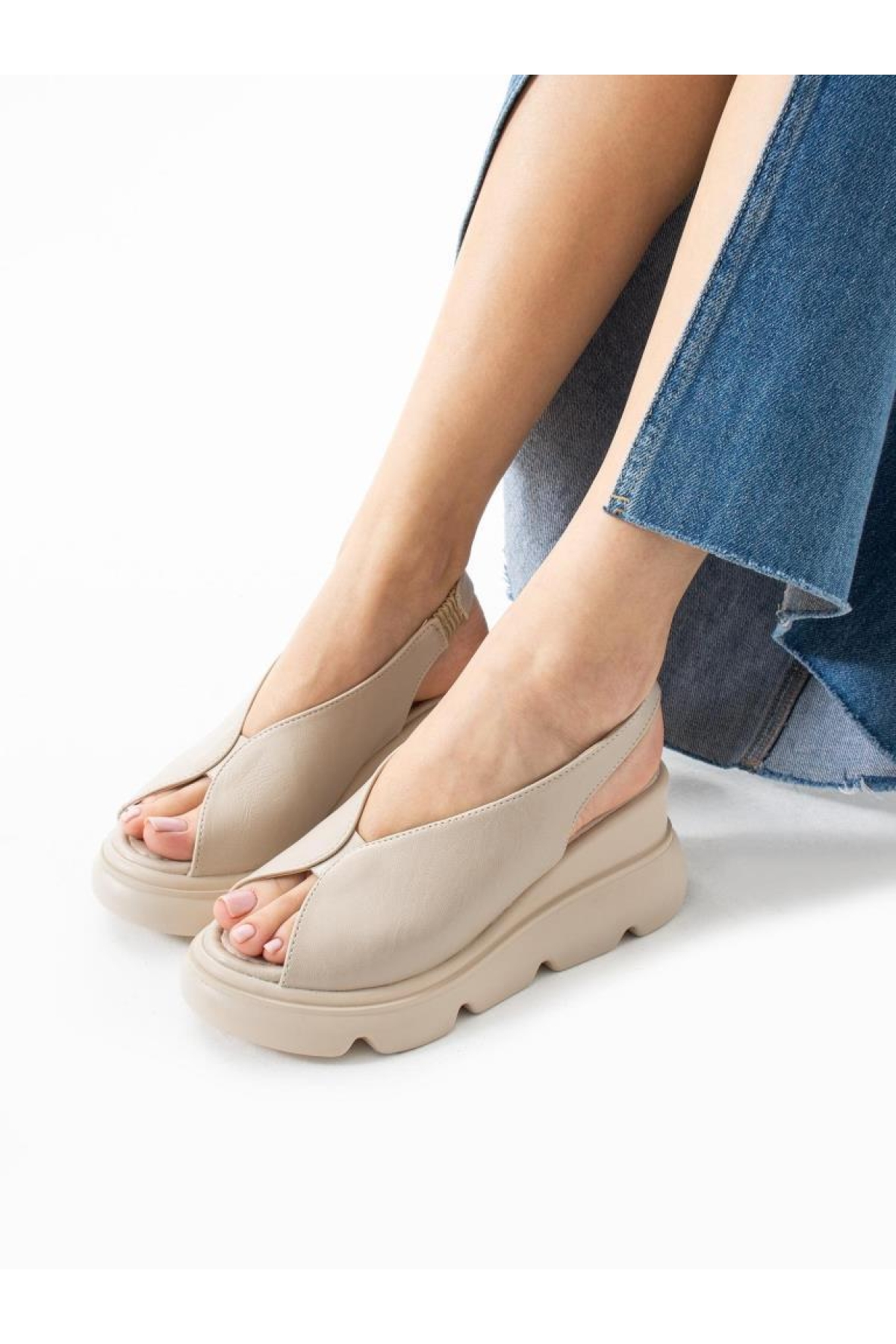 Mnrs 03211 Kadın Günlük Dolgu Topuk Sandalet - Görsel 3