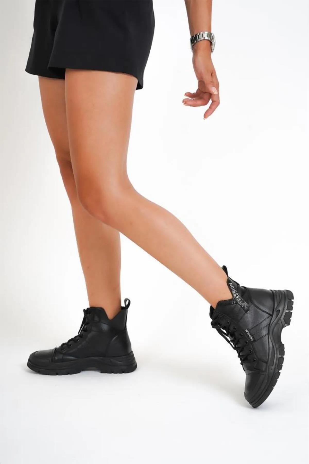 23K310-14 Kadın İçi Yünlü Kaymaz Taban Deri Bot - Görsel 2