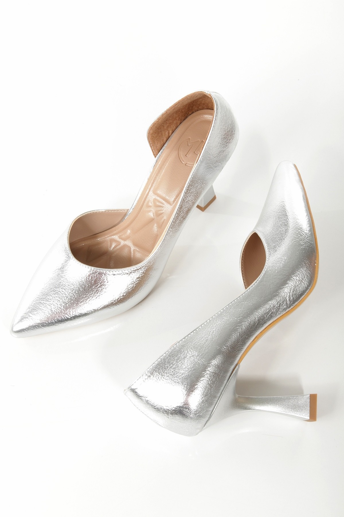 Yeva Gümüş Stiletto Kadeh Topuklu Abiye Ayakkabı - Görsel 5