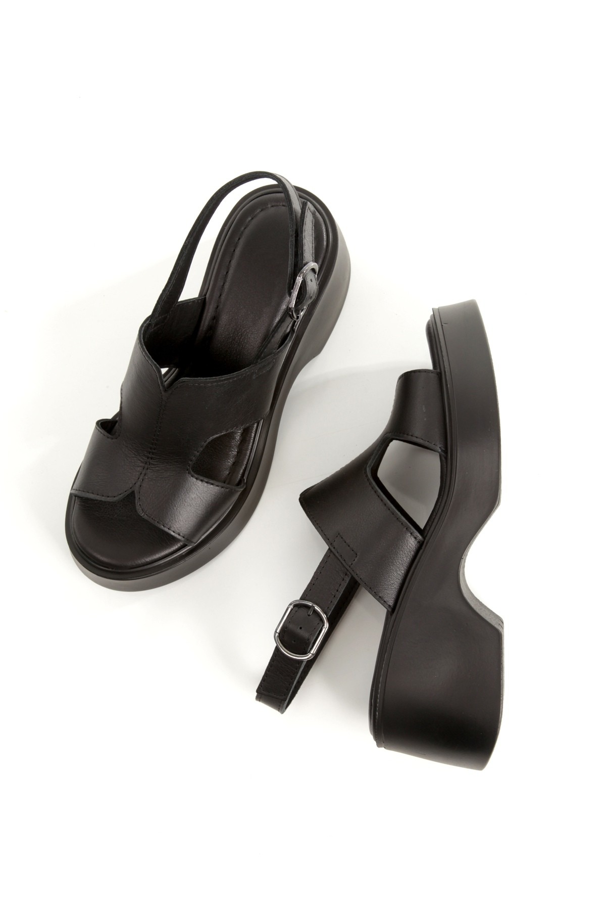 Papela Siyah Hakiki Deri Sandalet Dolgu Topuklu Kadın Ayakkabı - Görsel 4