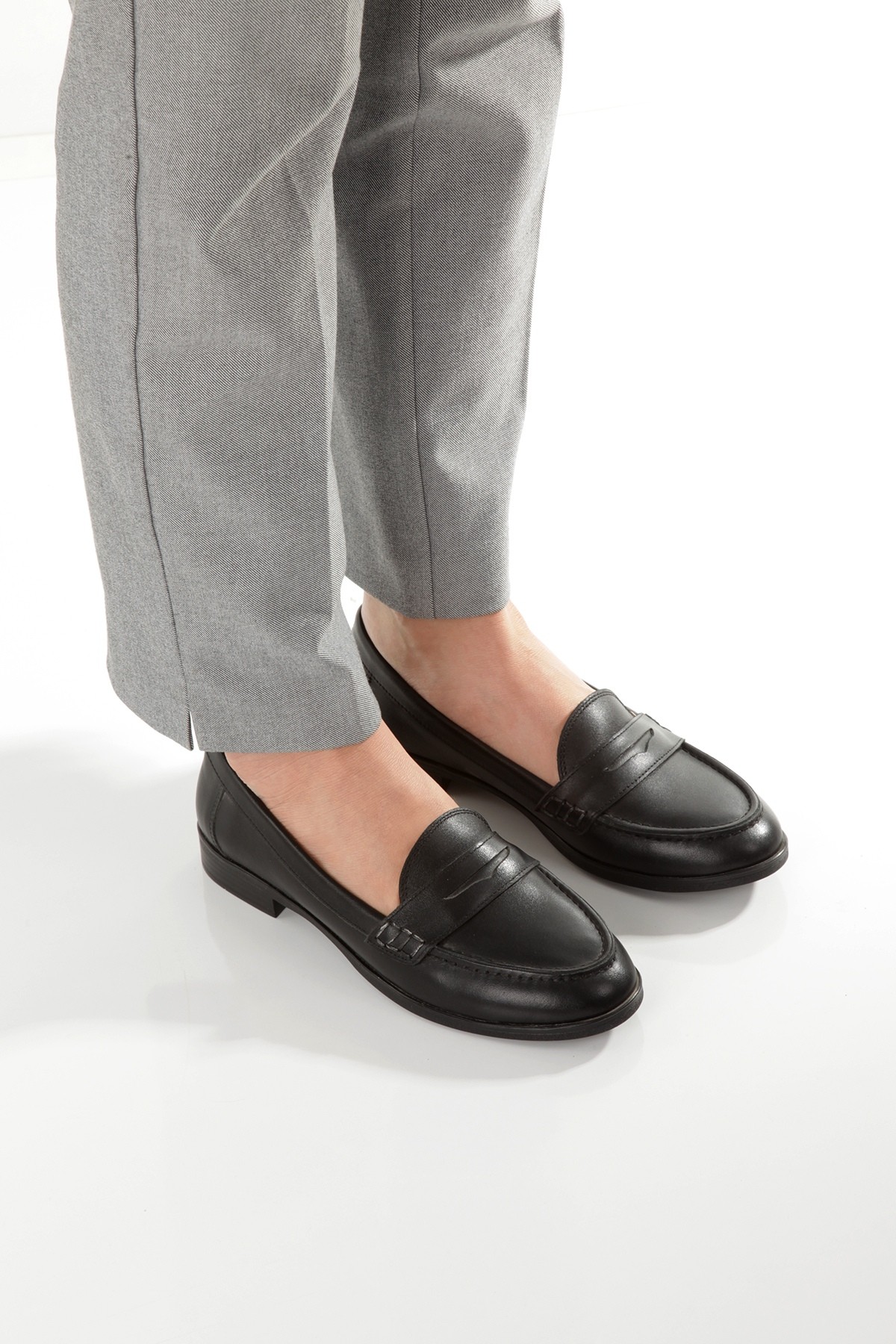 Sanra Siyah Hakiki Deri Yumuşak Babet Maskulen Ayakkabı - Görsel 2