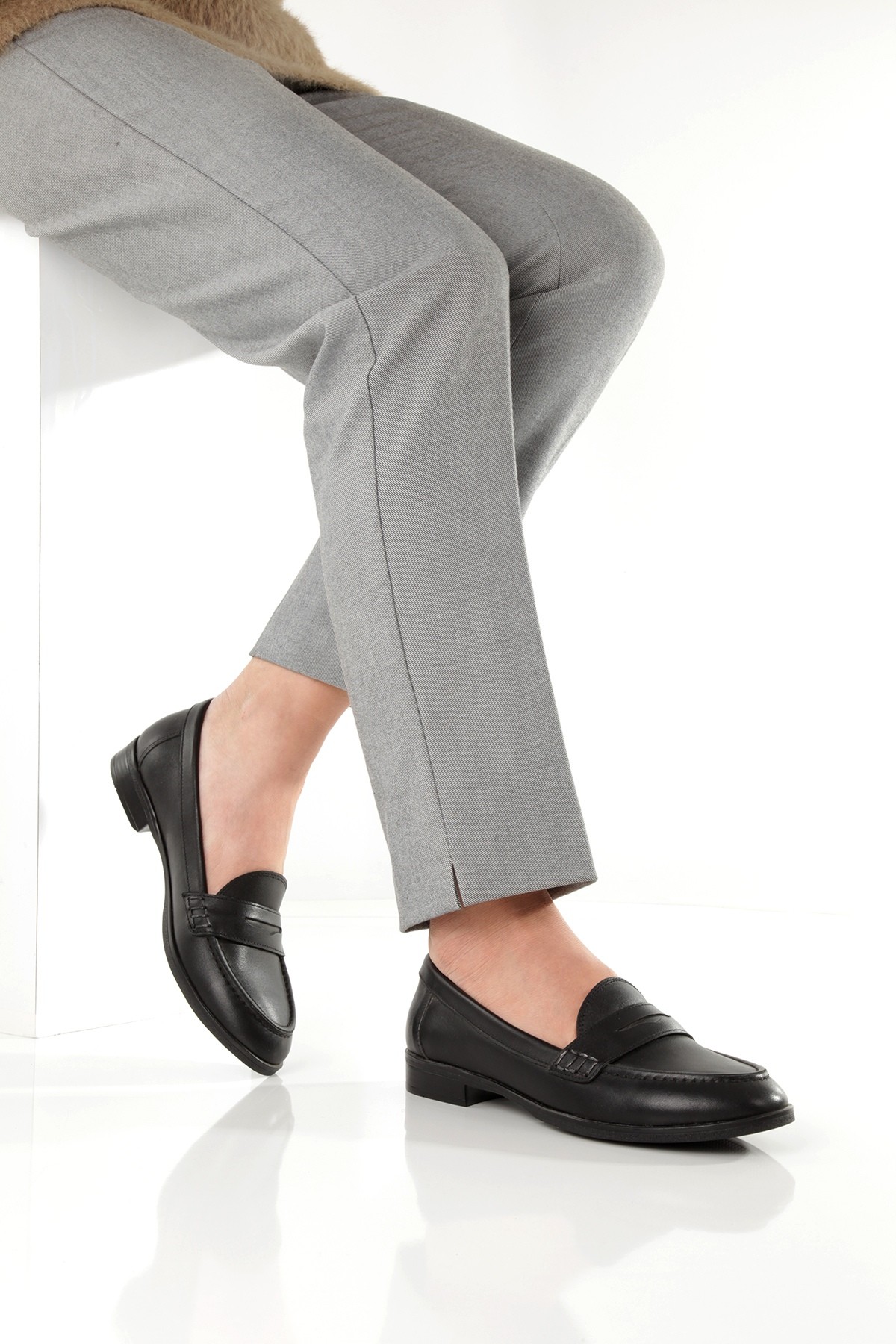 Sanra Siyah Hakiki Deri Yumuşak Babet Maskulen Ayakkabı - Görsel 6