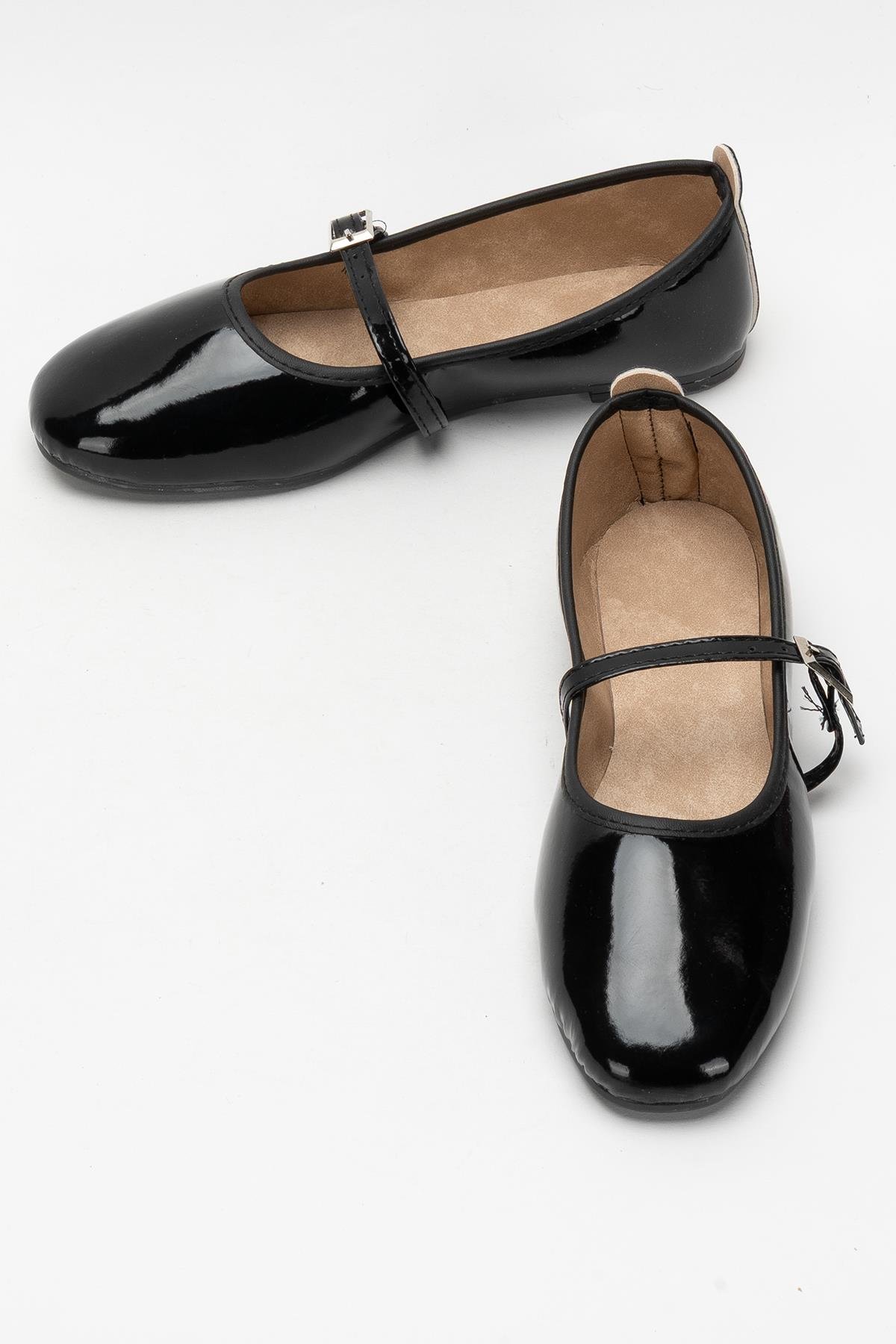 Kadın Kemer Detay Rugan Babet Ayakkabı SİYAH - Görsel 7