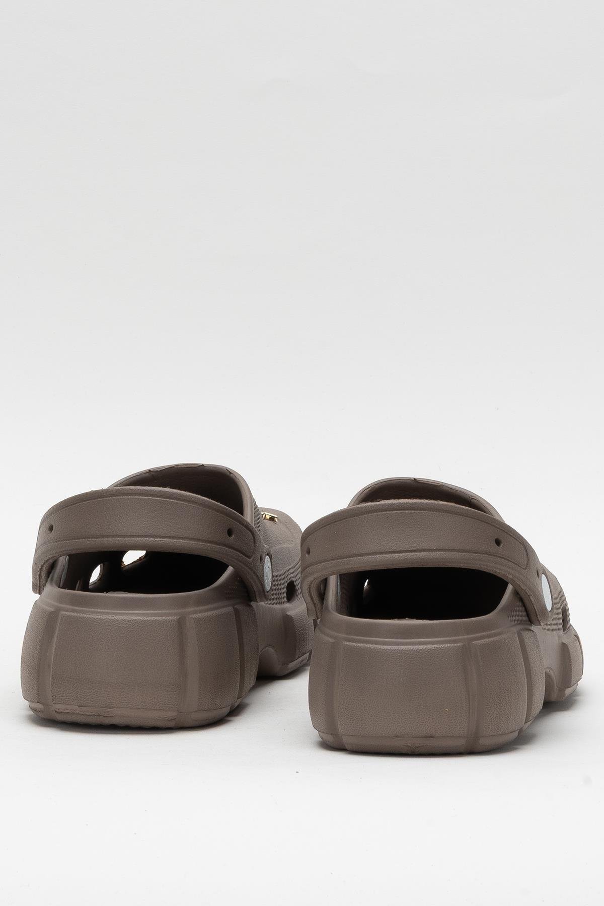 Yüksek Taban Taşlı Rahat Comfort Kadın Sandalet KAHVERENGİ - Görsel 5