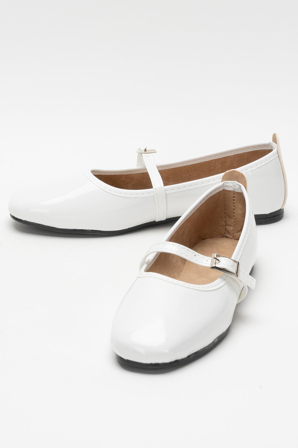Kadın Kemer Detay Rugan Babet Ayakkabı BEYAZ - Görsel 6