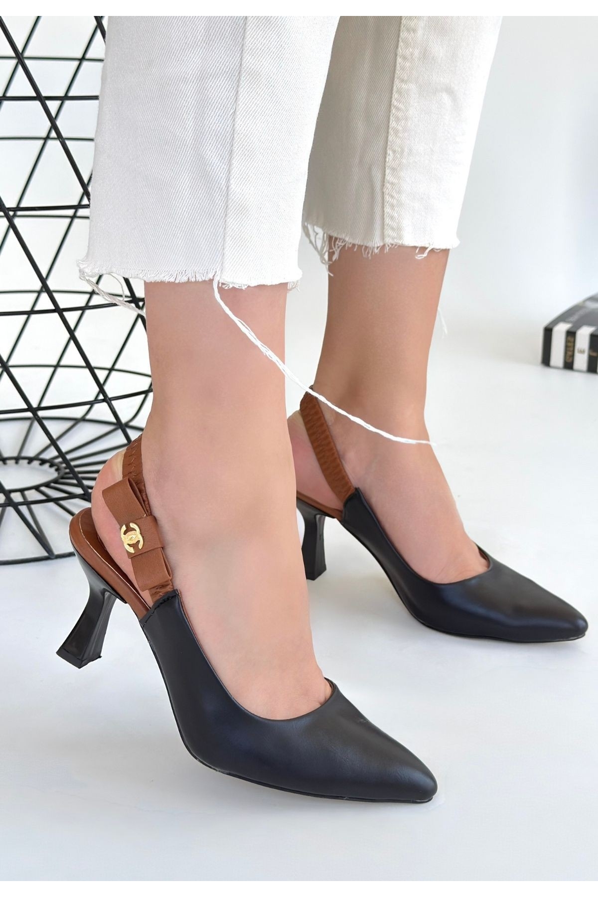 Siyah Kadın Topuklu Ayakkabı - Görsel 4