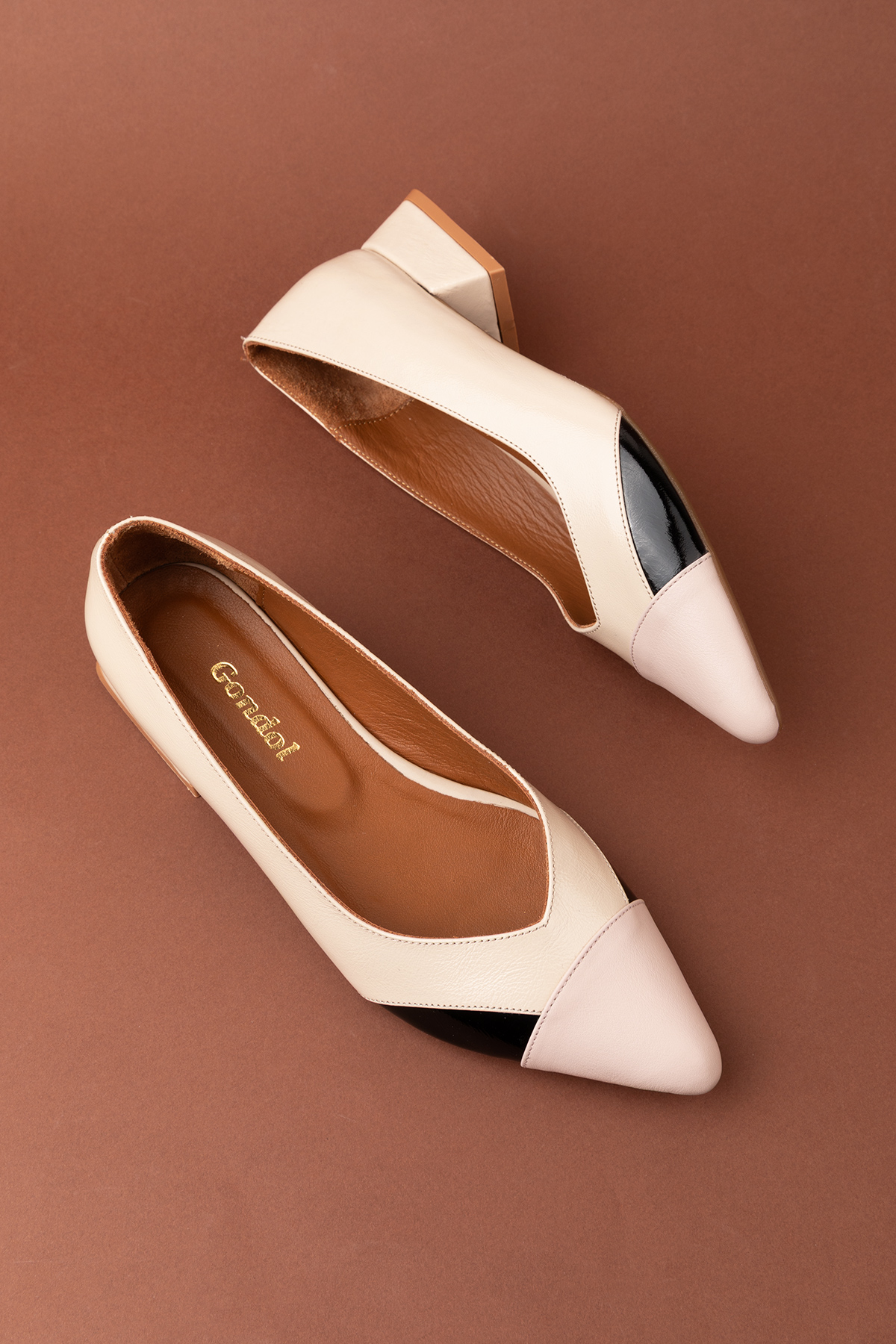 Gondol Kadın Hakiki Deri Şık Kısa Topuklu Ayakkabı md.2 - Görsel 5