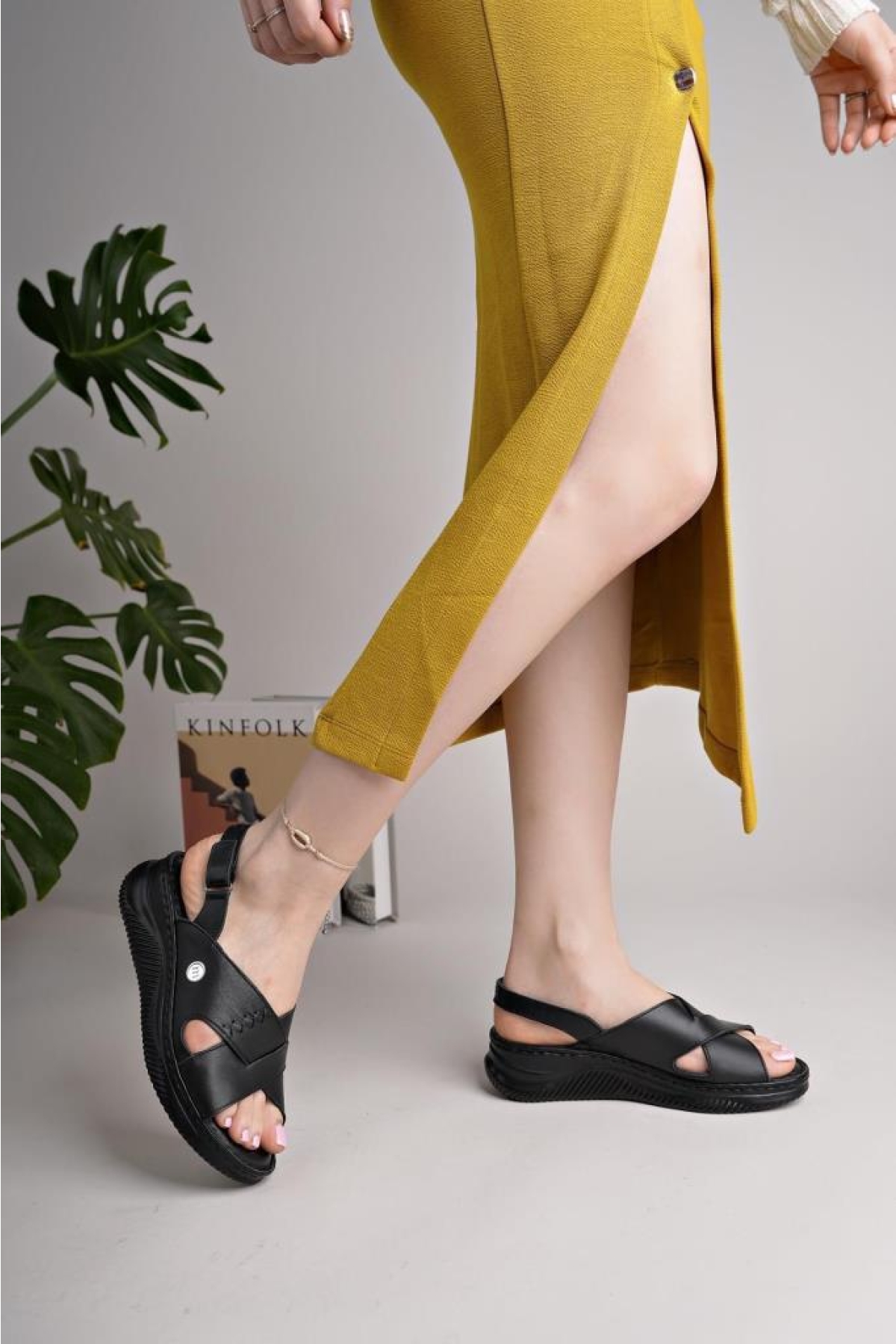 D25ys 2855 Hakiki Deri Kadın Sandalet - Görsel 2