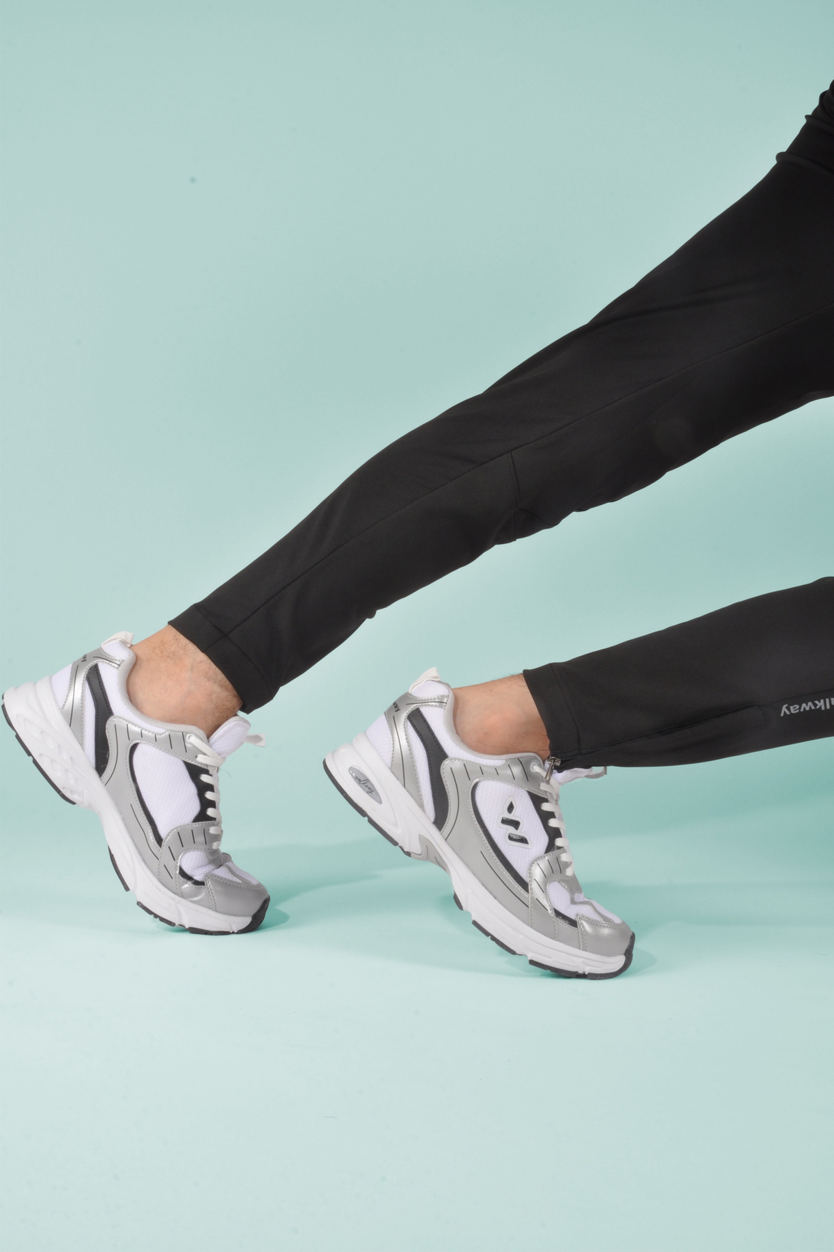 Beyaz Siyah Unisex Spor Ayakkabı - Görsel 4