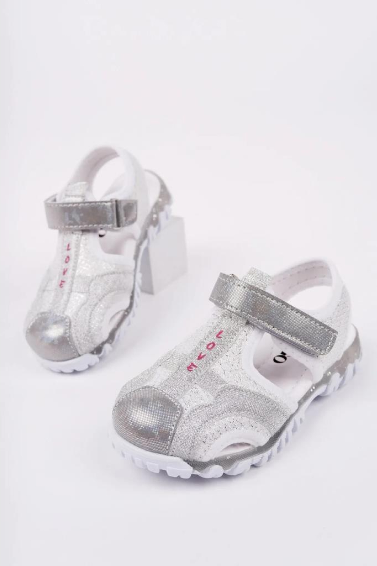 Arzen 03226 Ortopedik Önü Kapalı Kız Çocuk Sandalet - Görsel 3