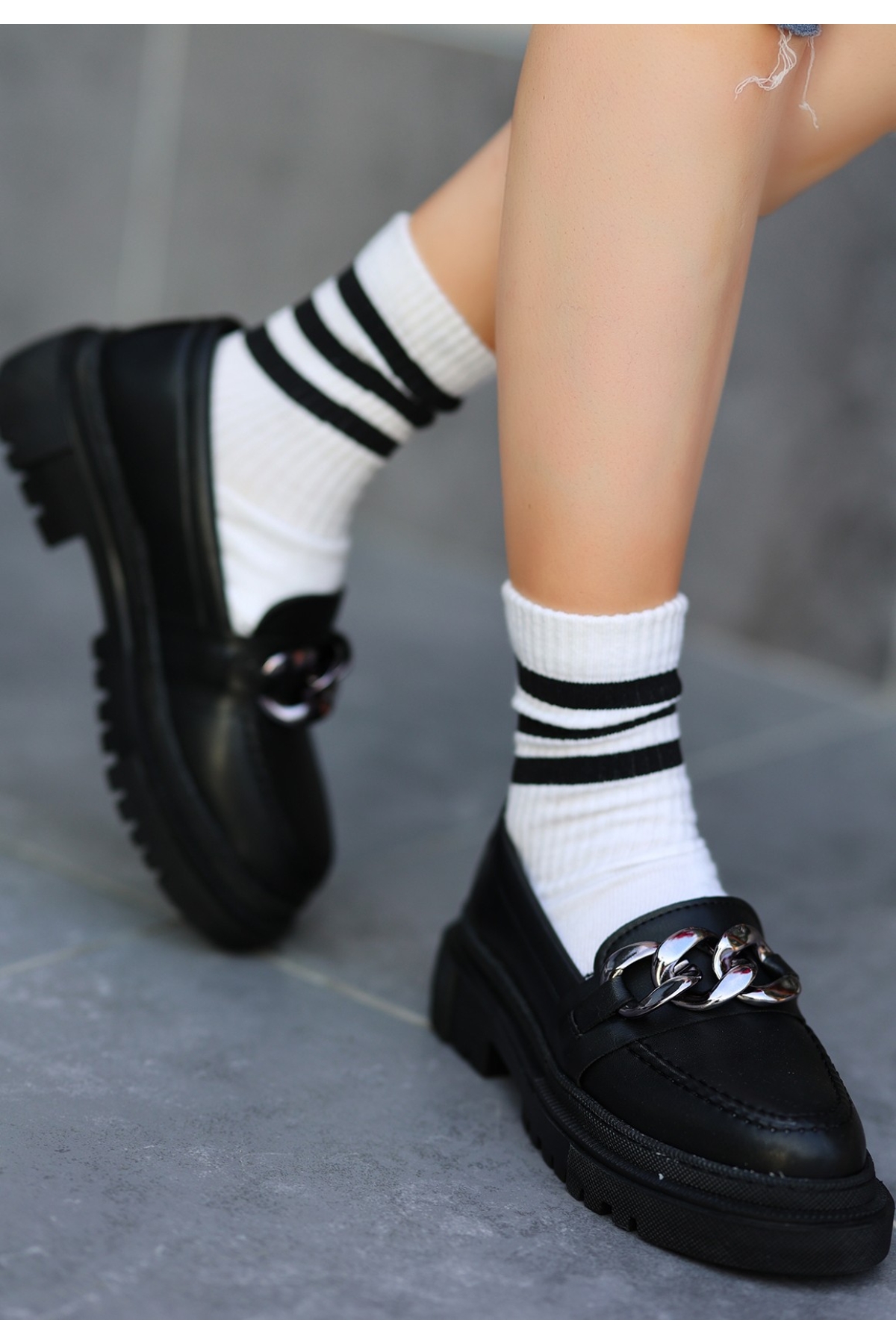 Siyah Suni Deri Kadın Oxford Ayakkabı - Görsel 2