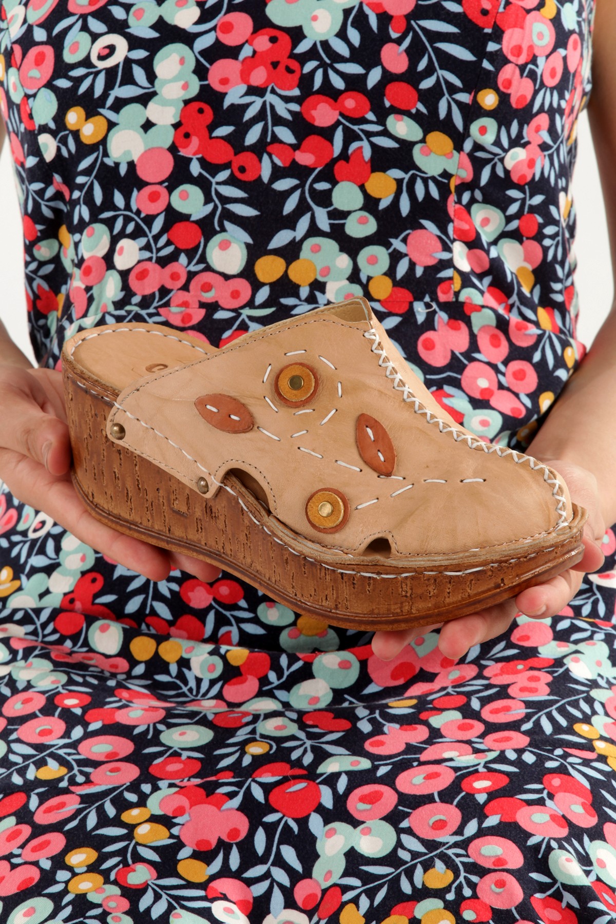 Toney Ten Rengi Önü Kapalı Hakiki Deri Dolgu Topuklu Önü Kapalı Terlik - Görsel 5