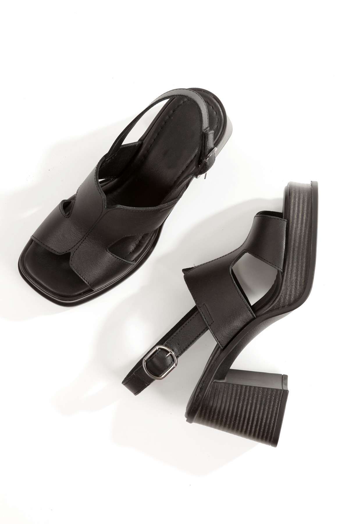 Nadiya Siyah Hakiki Deri Yüksek Kalın Platform Topuklu Kadın Ayakkabı - Görsel 5