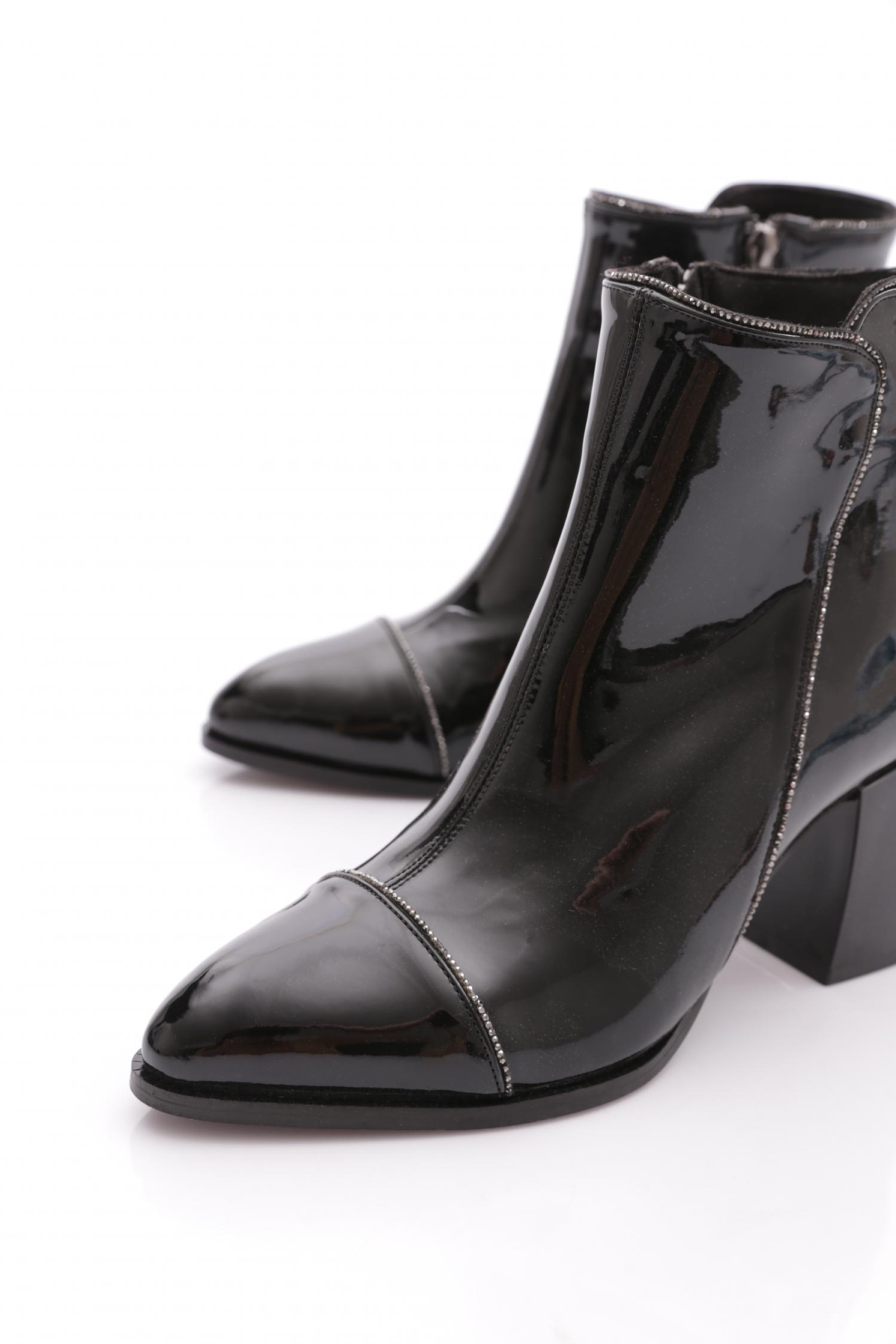 900 Kadin Topuklu Bot - Görsel 5