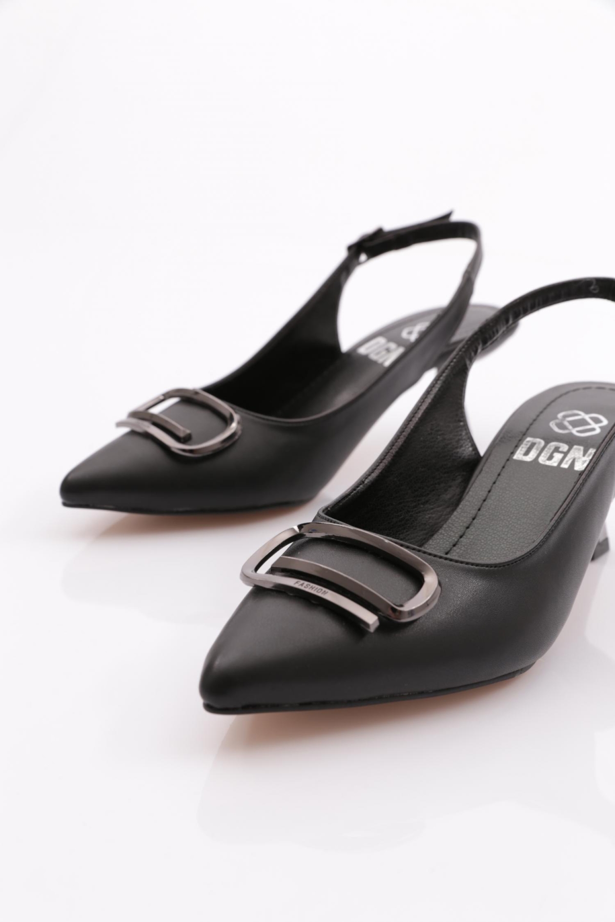 K16 Kadin Arkasi Açik Topuklu Ayakkabi - Görsel 5