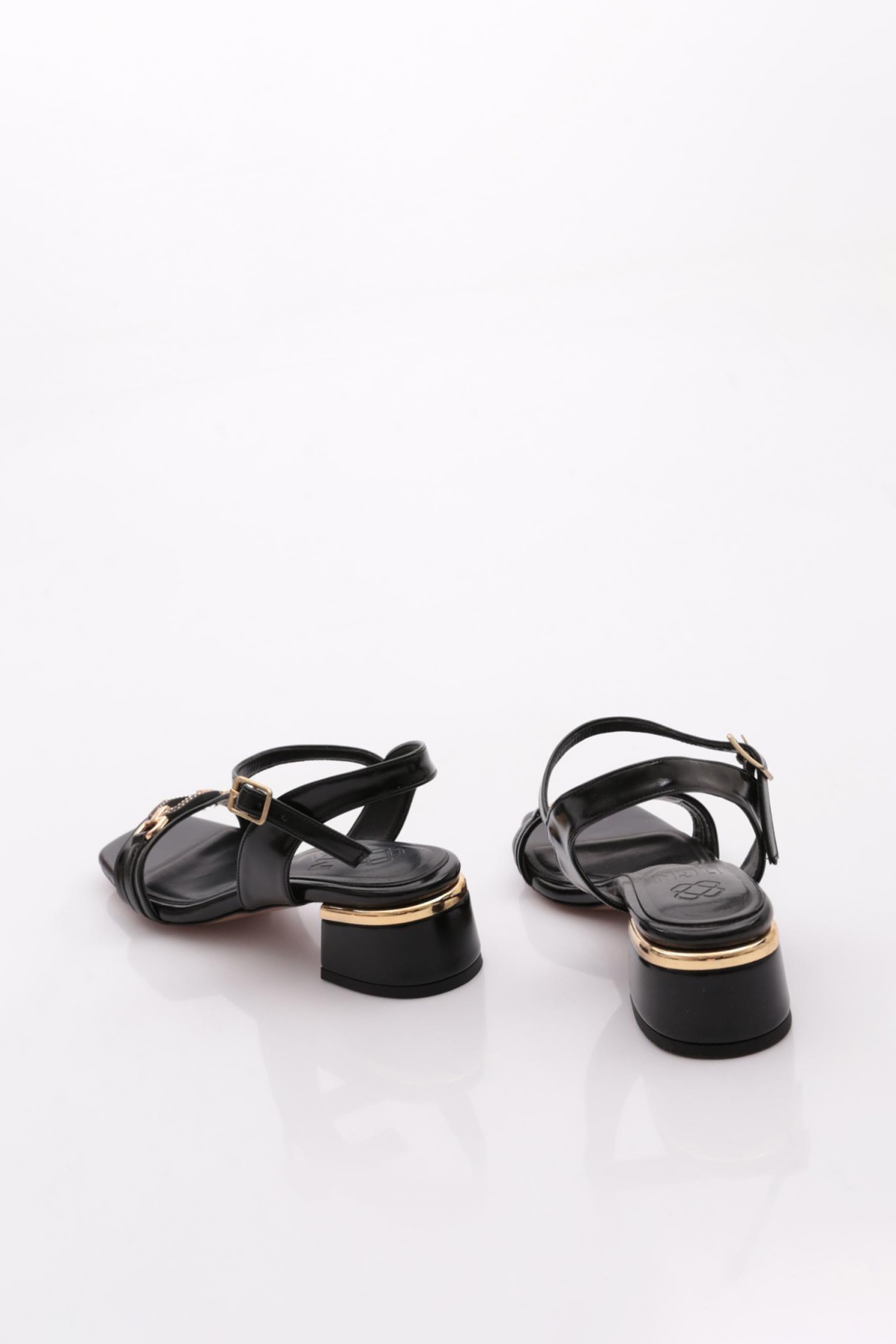 105 Kadin Bilekten Bağlamali Kemerli Sandalet - Görsel 4