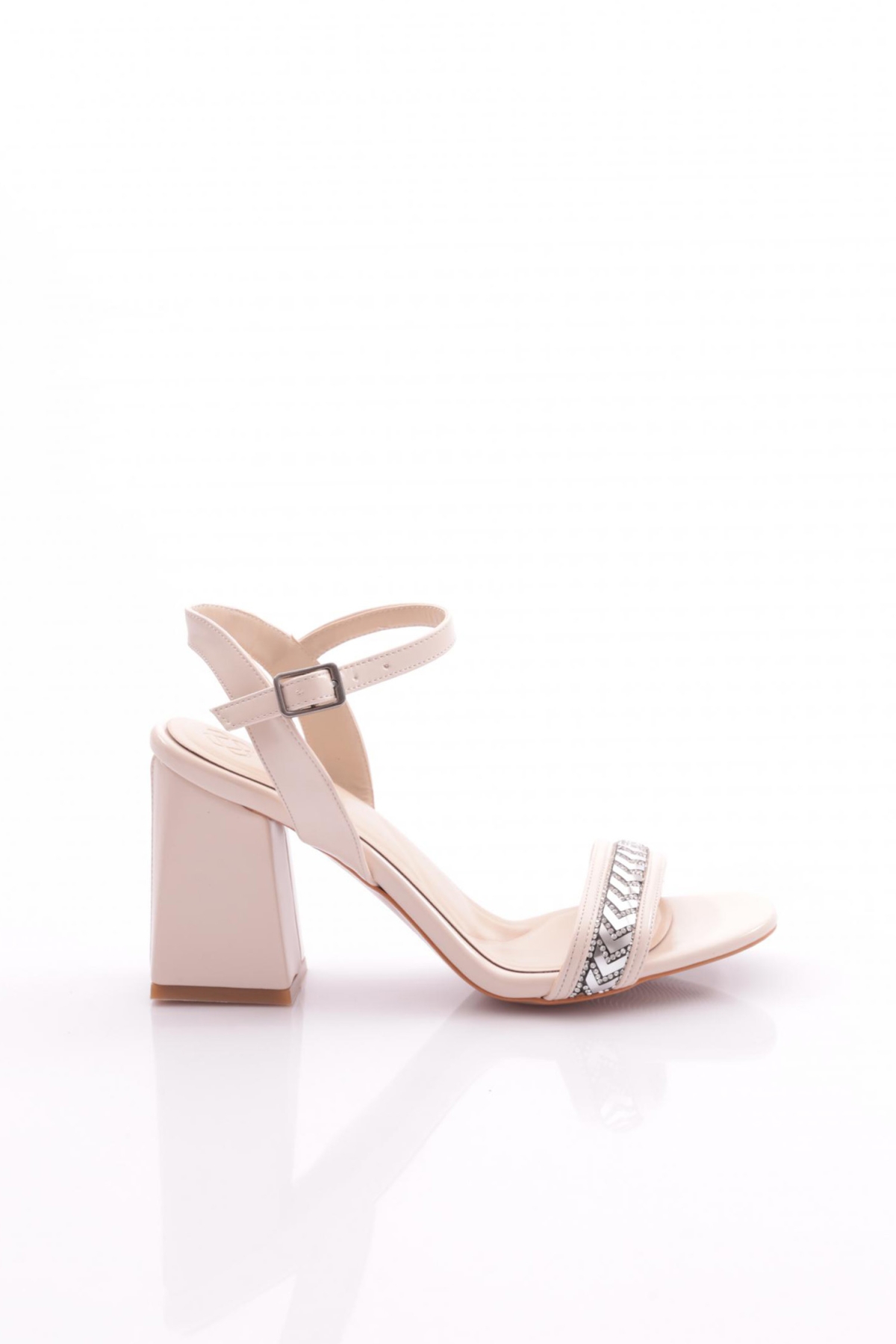 702 Kadin Bilekten Bağlama Topuklu Ayakkabi - Görsel 2