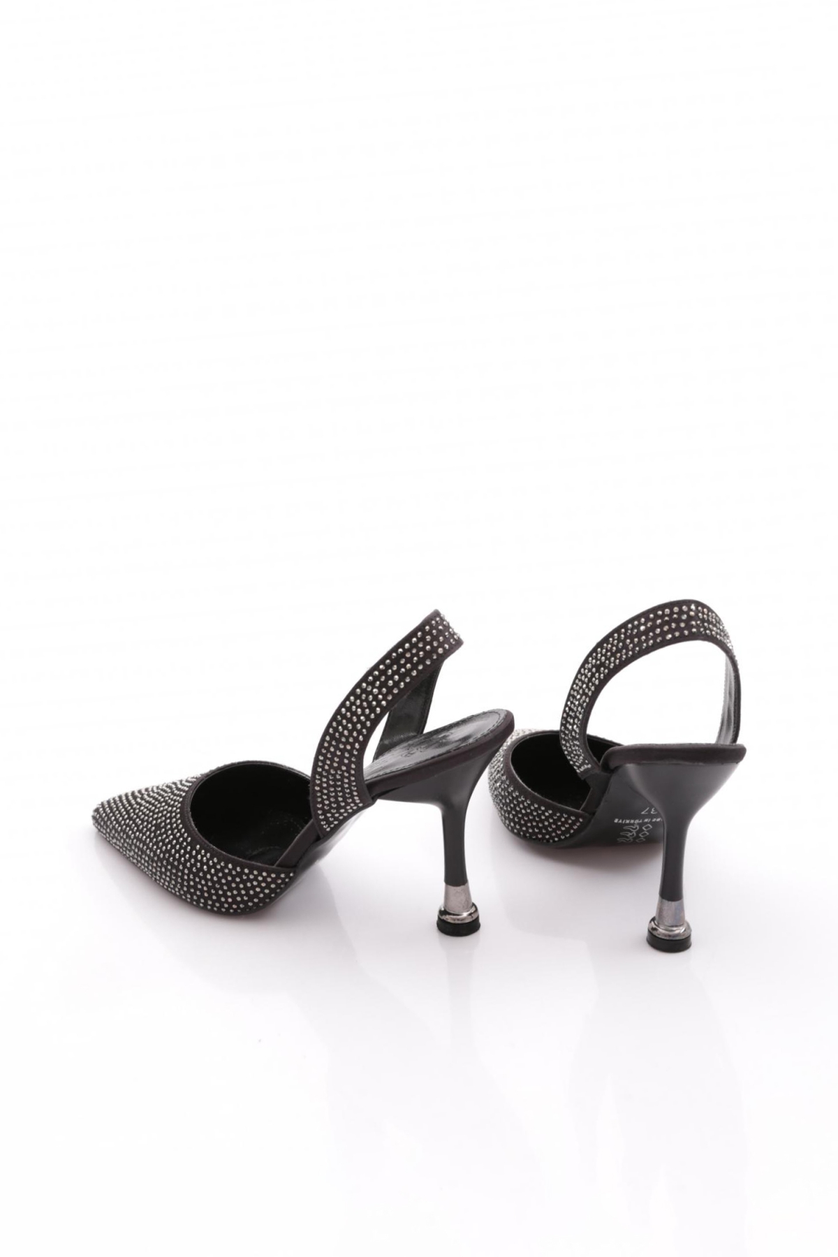 516 Kadin Arkadan Geçirmeli Topuklu Ayakkabi - Görsel 4