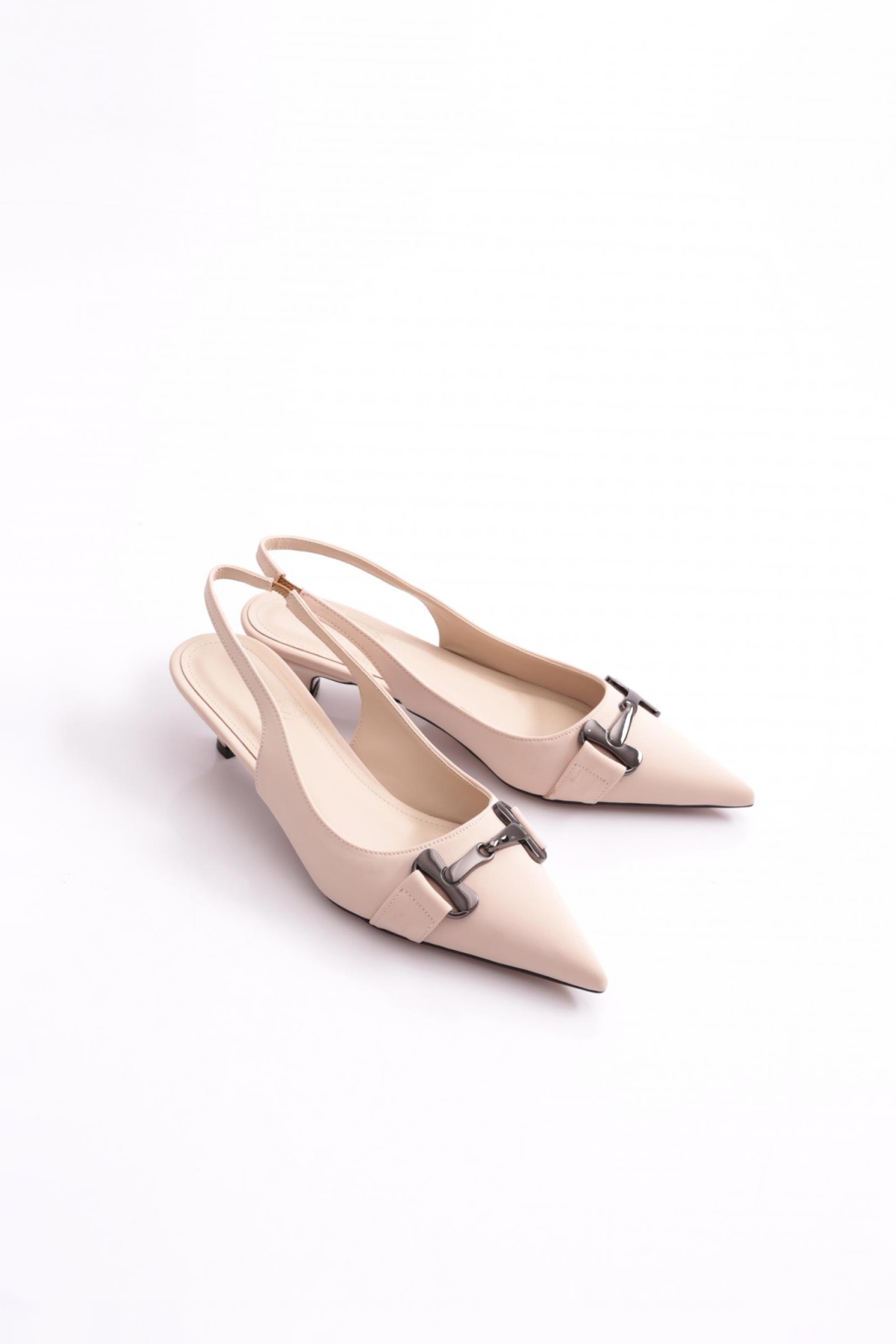 6015 Kadin Metal Aksesuarli Topuklu Ayakkabi - Görsel 3