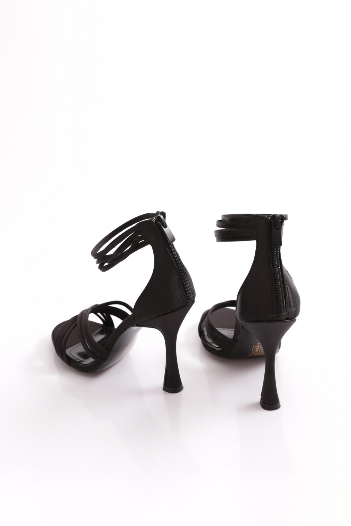 5951 Kadin Topuklu Ayakkabi - Görsel 4