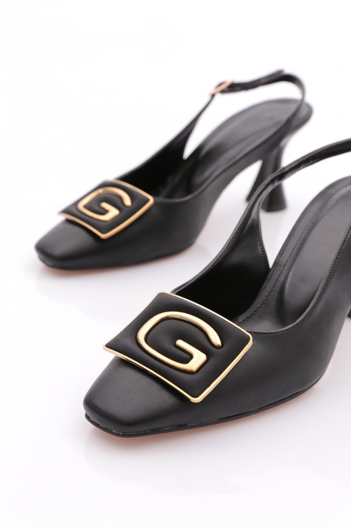 24234 Kadin Arkasi Açik Topuklu Ayakkabi - Görsel 5