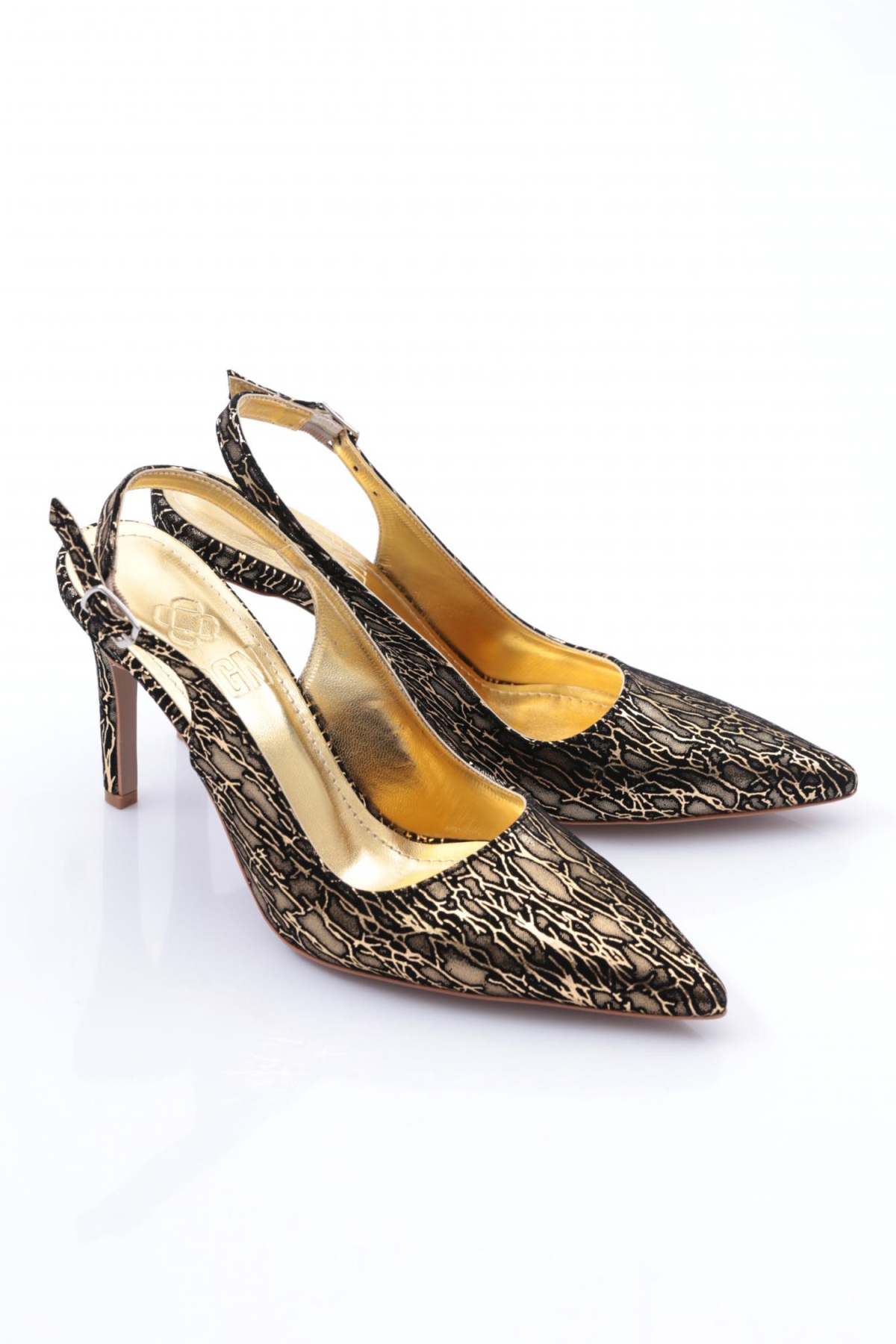 197 Kadin Arkasi Açik Sivri Burun Topuklu Ayakkabi - Görsel 3