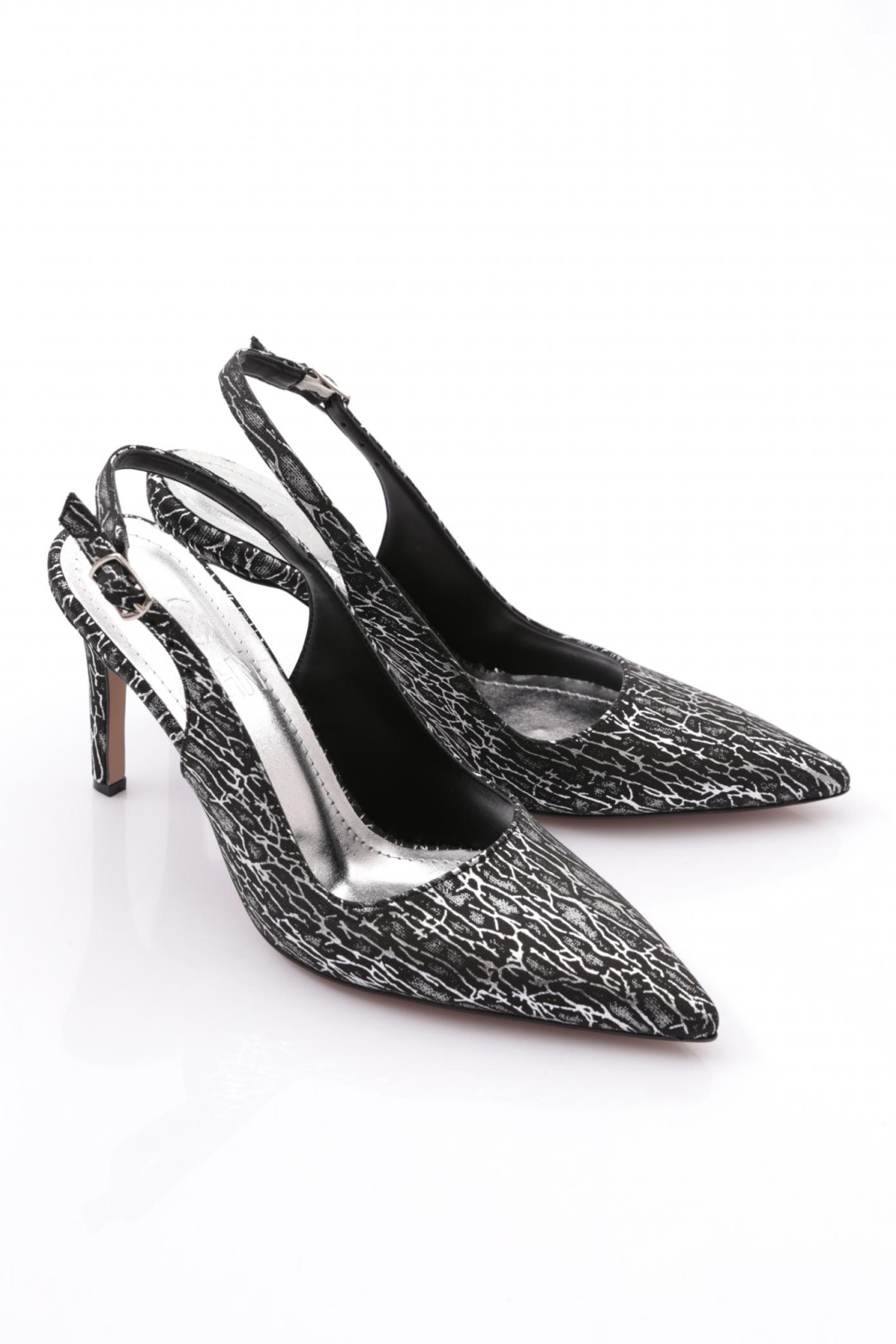 197 Kadin Arkasi Açik Sivri Burun Topuklu Ayakkabi - Görsel 3