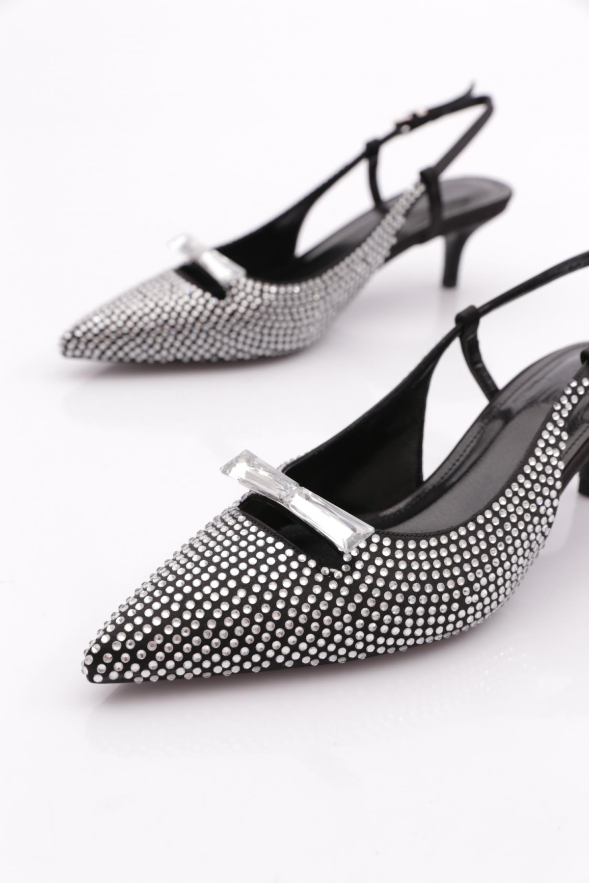 0708 Kadin Alçak Topuklu Ayakkabi - Görsel 5