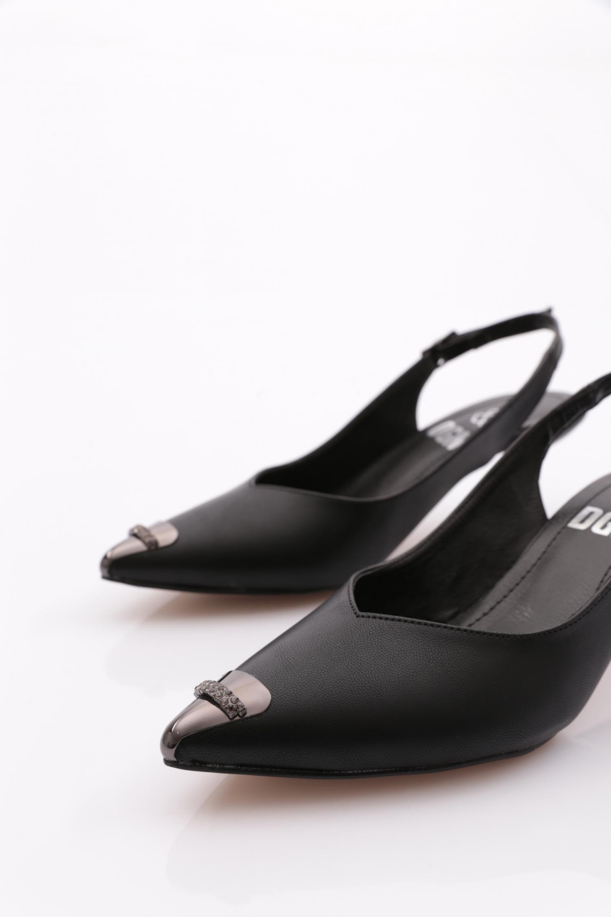 K14 Kadin Arkasi Açik Topuklu Ayakkabi - Görsel 5