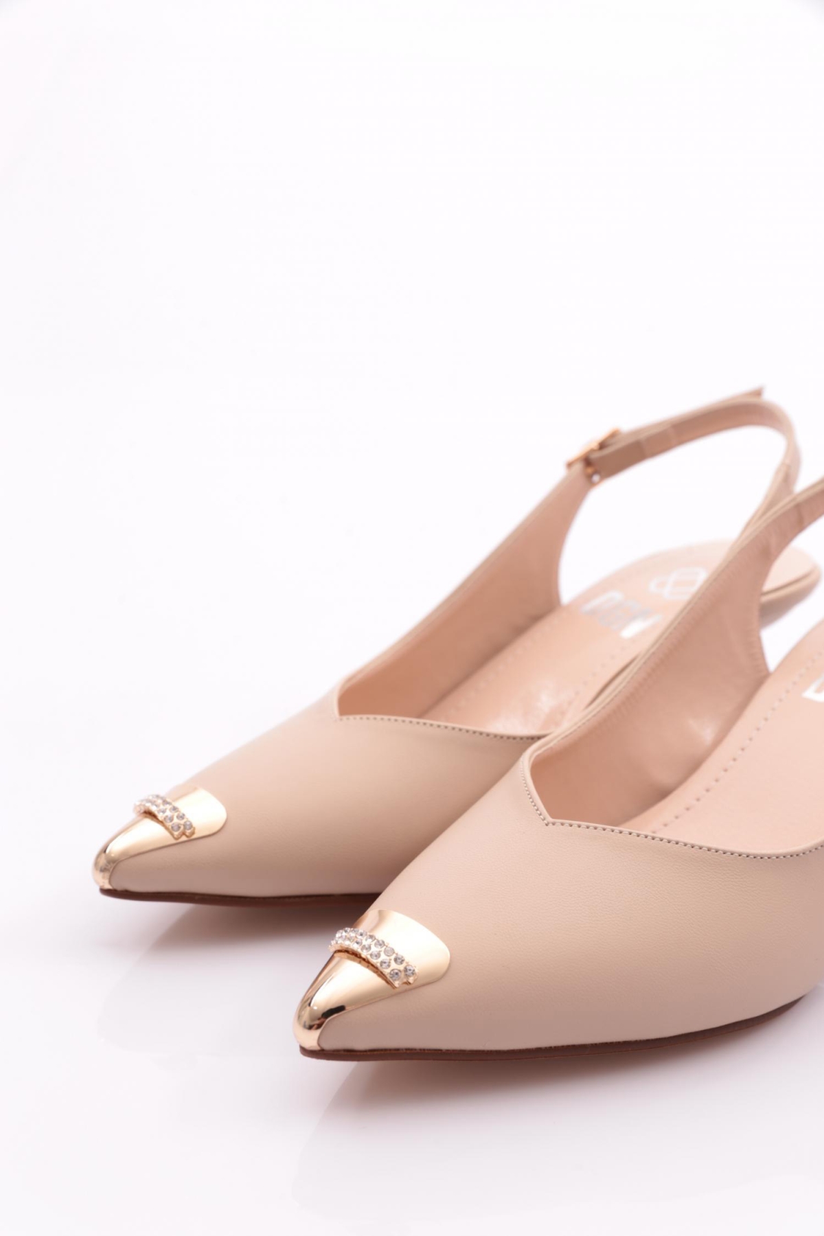 K14 Kadin Arkasi Açik Topuklu Ayakkabi - Görsel 5