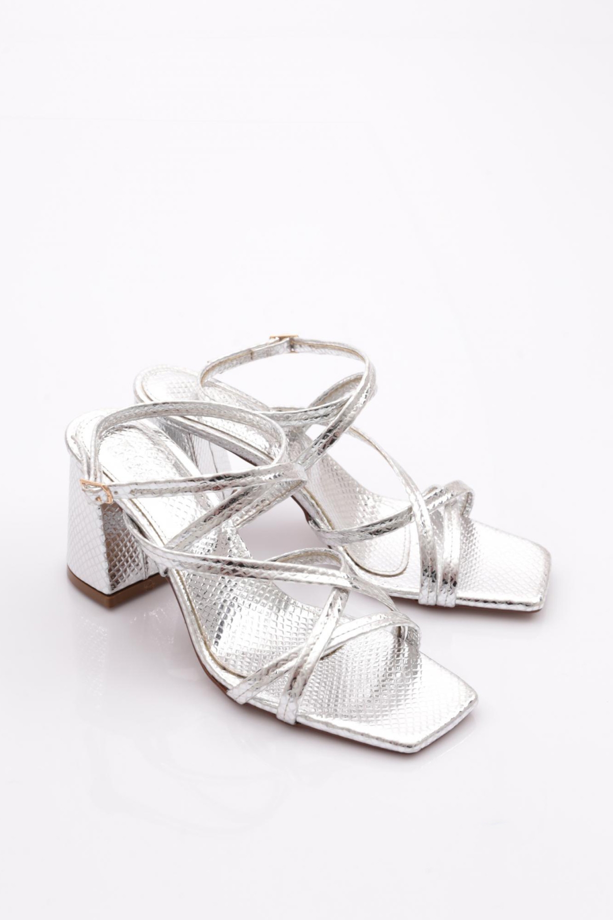 7610 Kadin Abiye Ayakkabi - Görsel 3