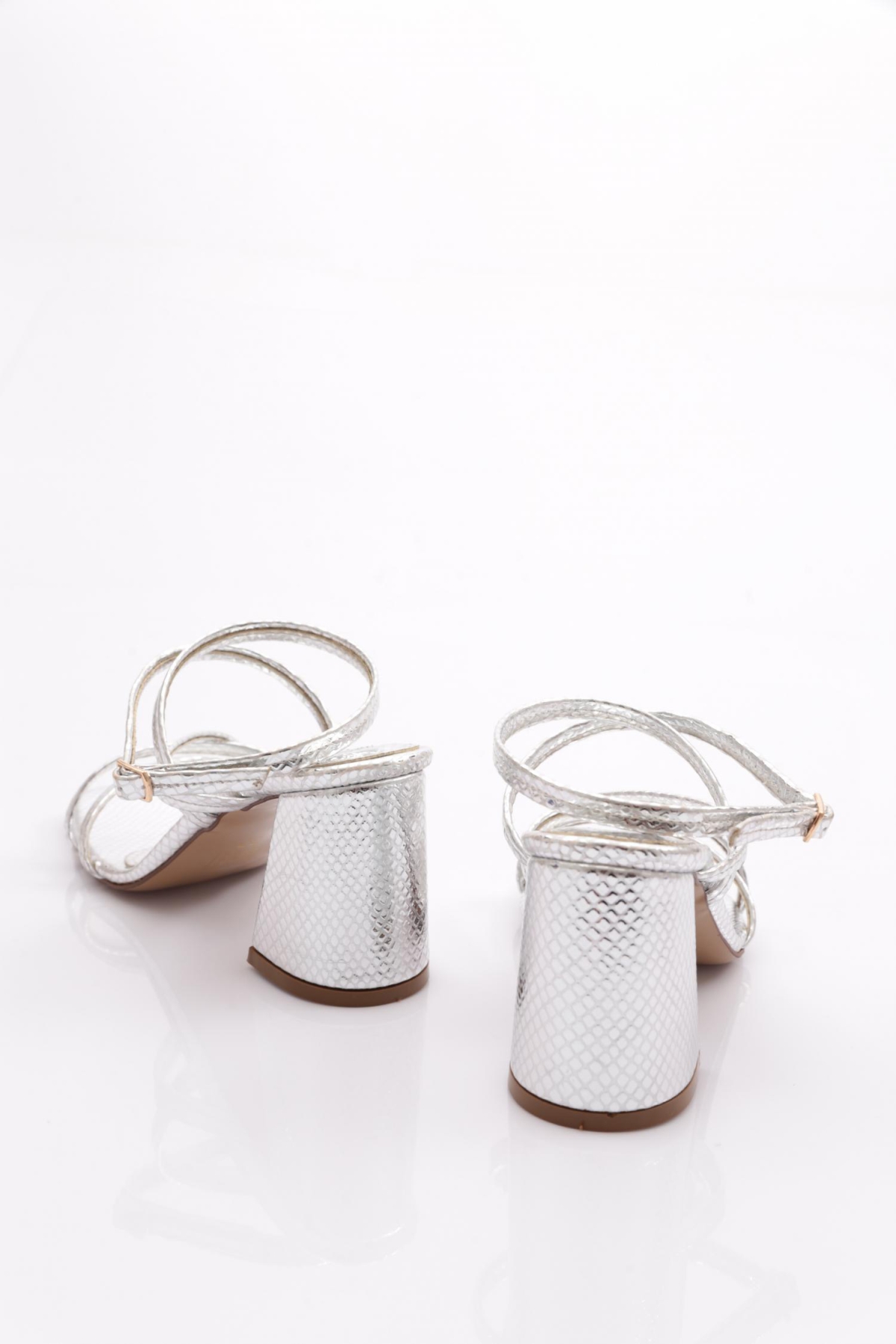 7610 Kadin Abiye Ayakkabi - Görsel 4